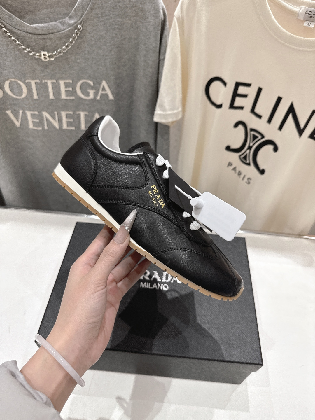 高版本出厂 皮面 Prada/普拉达P家26ssF029～new新款系带休闲运动鞋，上脚非常舒服软胶底素