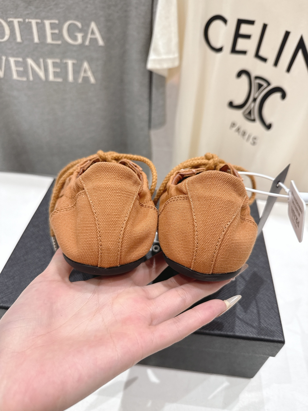 高版本出厂 Prada*普拉达P家26ssF029～new新款系带休闲鞋德训鞋，低调奢华懒人鞋，富人的不