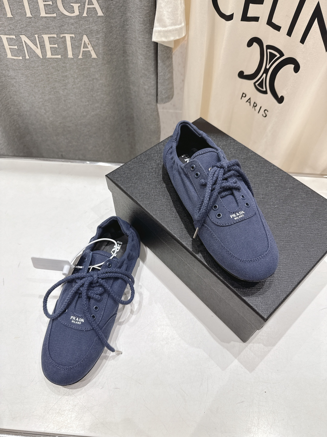 高版本出厂 Prada*普拉达P家26ssF029～new新款系带休闲鞋德训鞋，低调奢华懒人鞋，富人的不