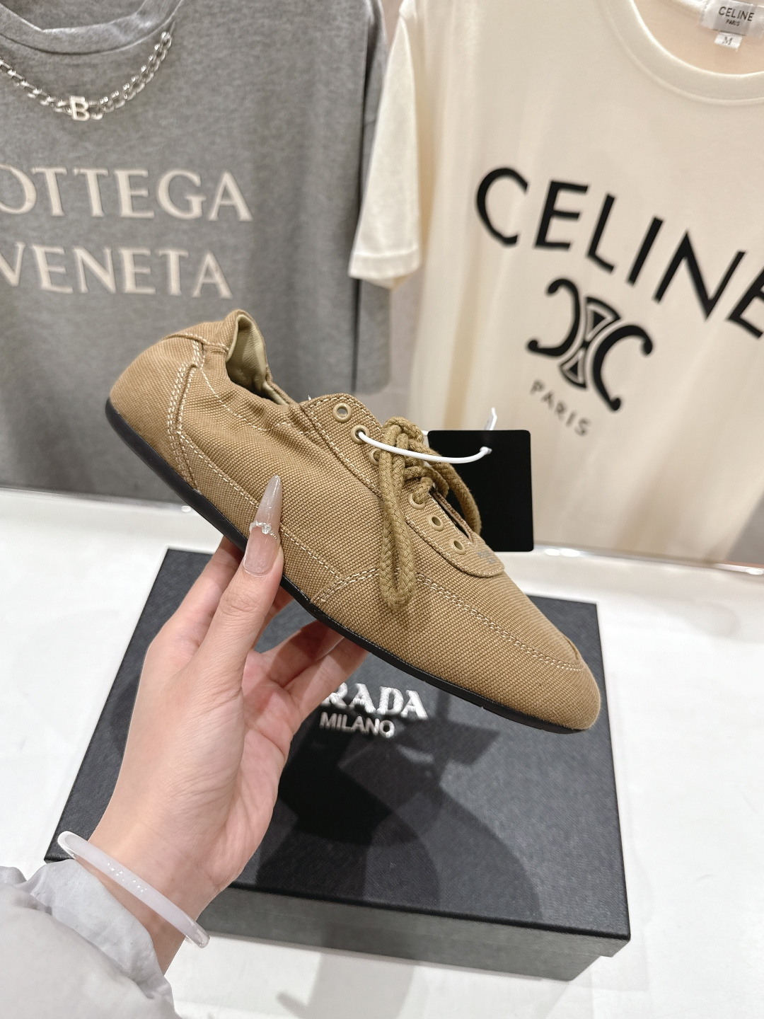 高版本出厂 Prada*普拉达P家26ssF029～new新款系带休闲鞋德训鞋，低调奢华懒人鞋，富人的不