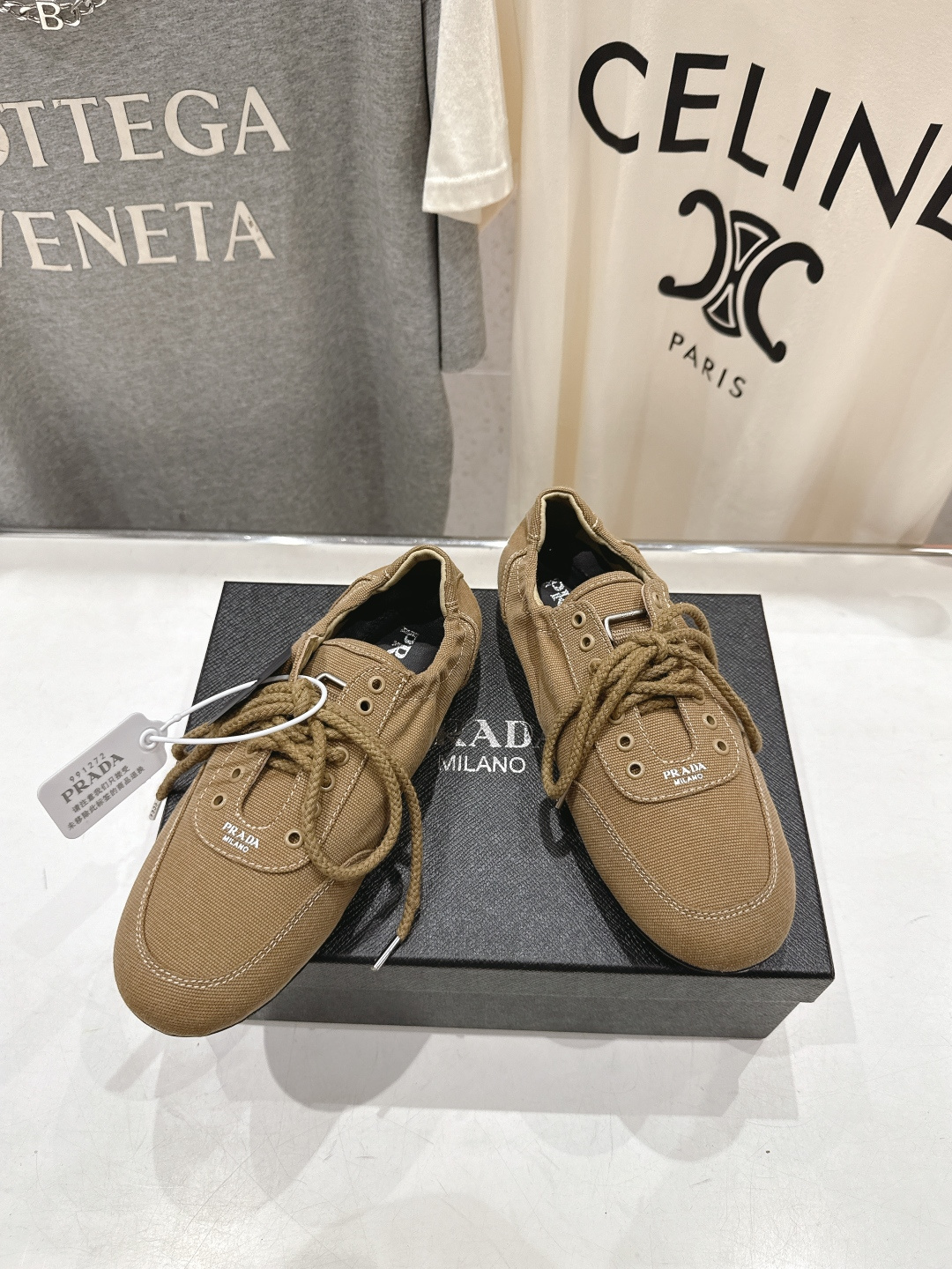 高版本出厂 Prada*普拉达P家26ssF029～new新款系带休闲鞋德训鞋，低调奢华懒人鞋，富人的不