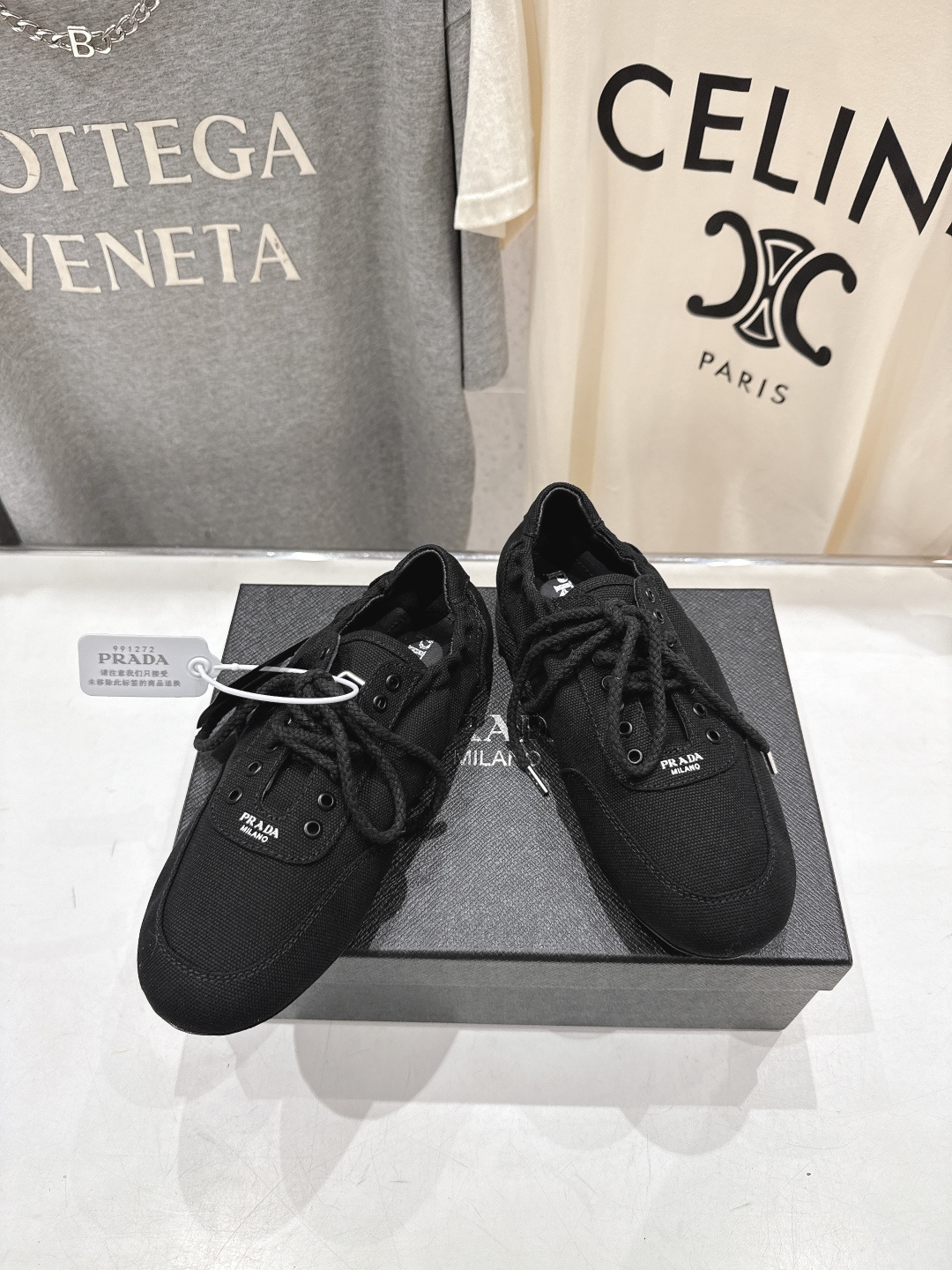 高版本出厂 Prada*普拉达P家26ssF029～new新款系带休闲鞋德训鞋，低调奢华懒人鞋，富人的不