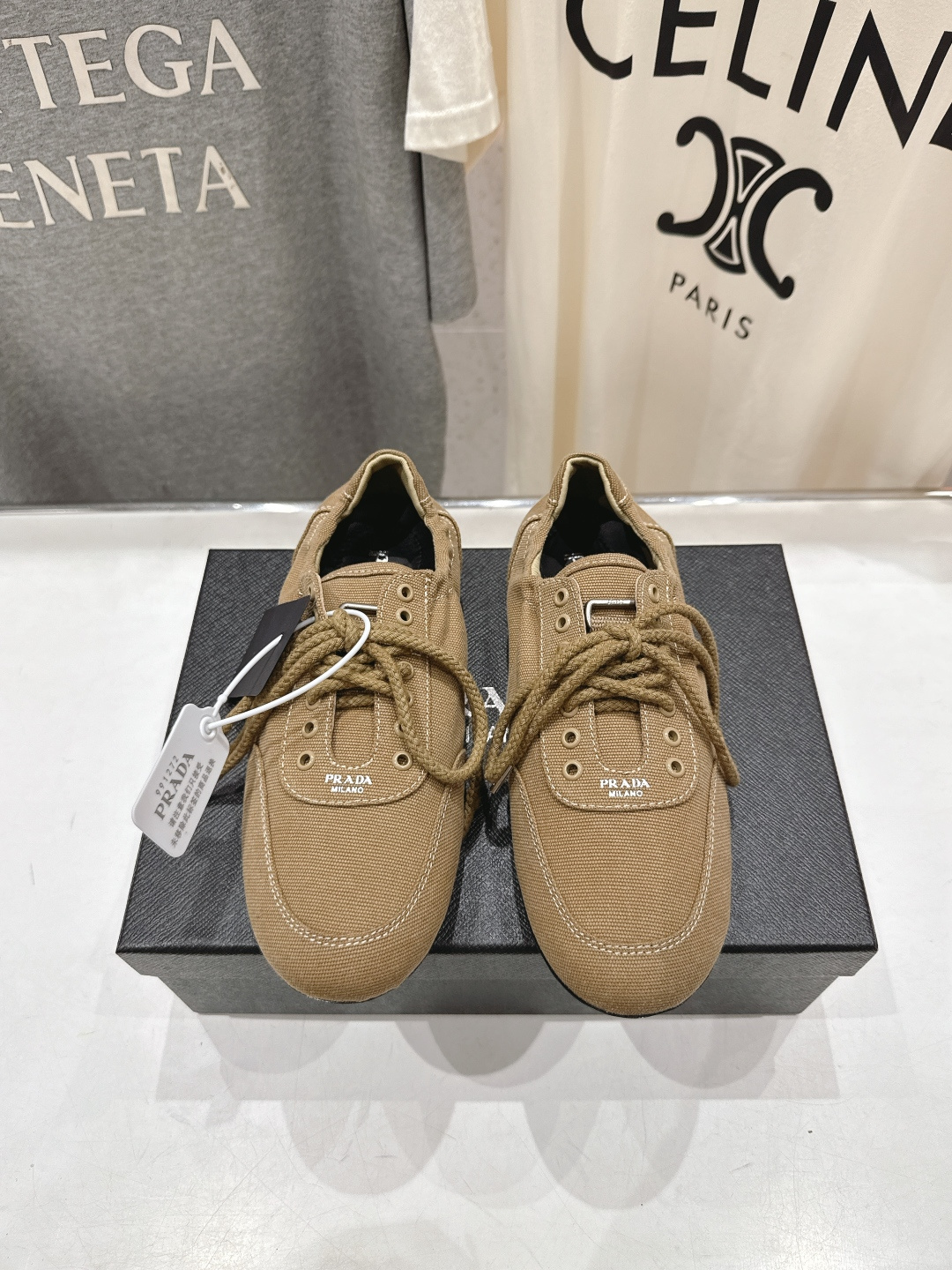 高版本出厂 Prada*普拉达P家26ssF029～new新款系带休闲鞋德训鞋，低调奢华懒人鞋，富人的不