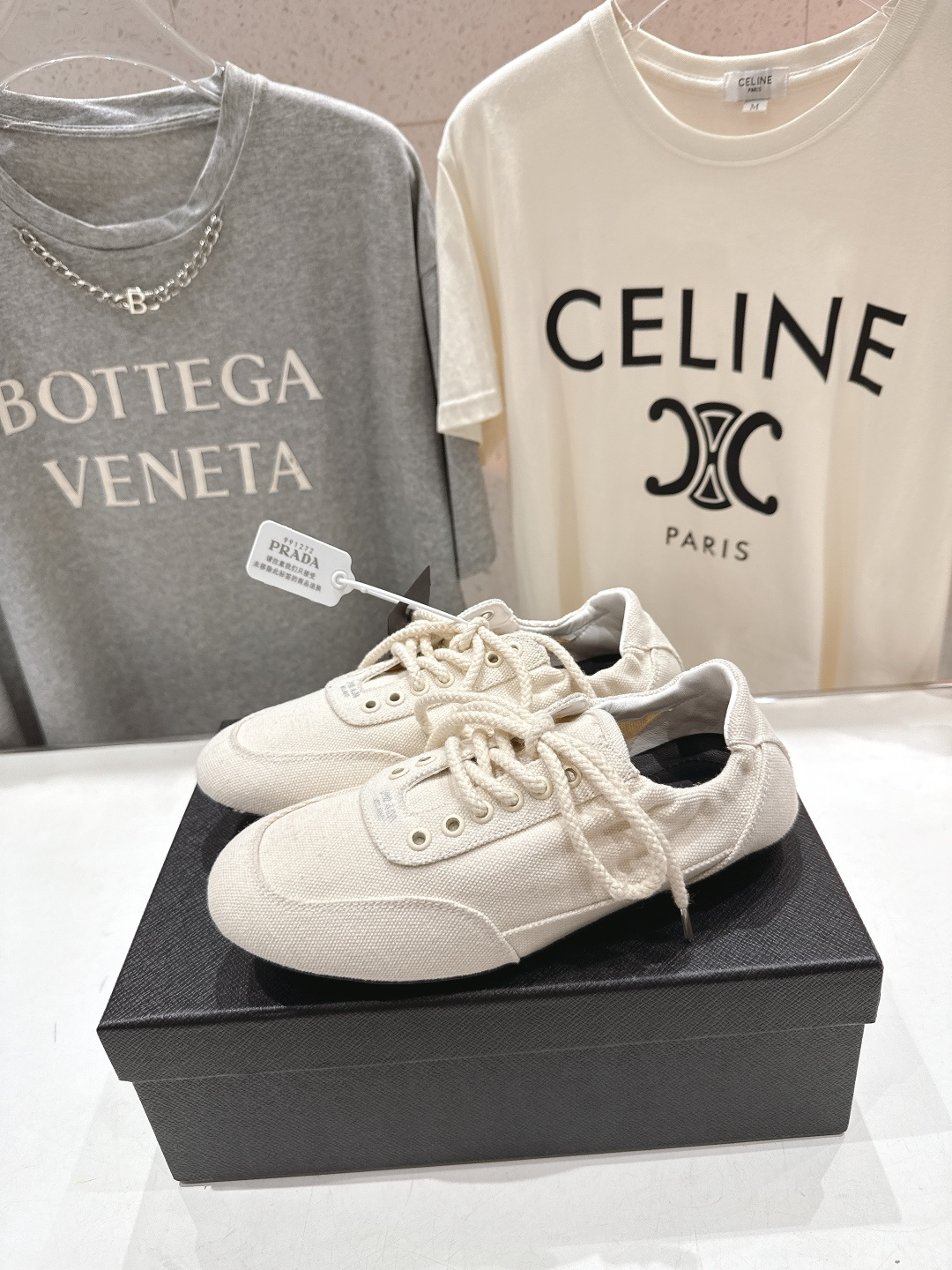 高版本出厂 Prada*普拉达P家26ssF029～new新款系带休闲鞋德训鞋，低调奢华懒人鞋，富人的不