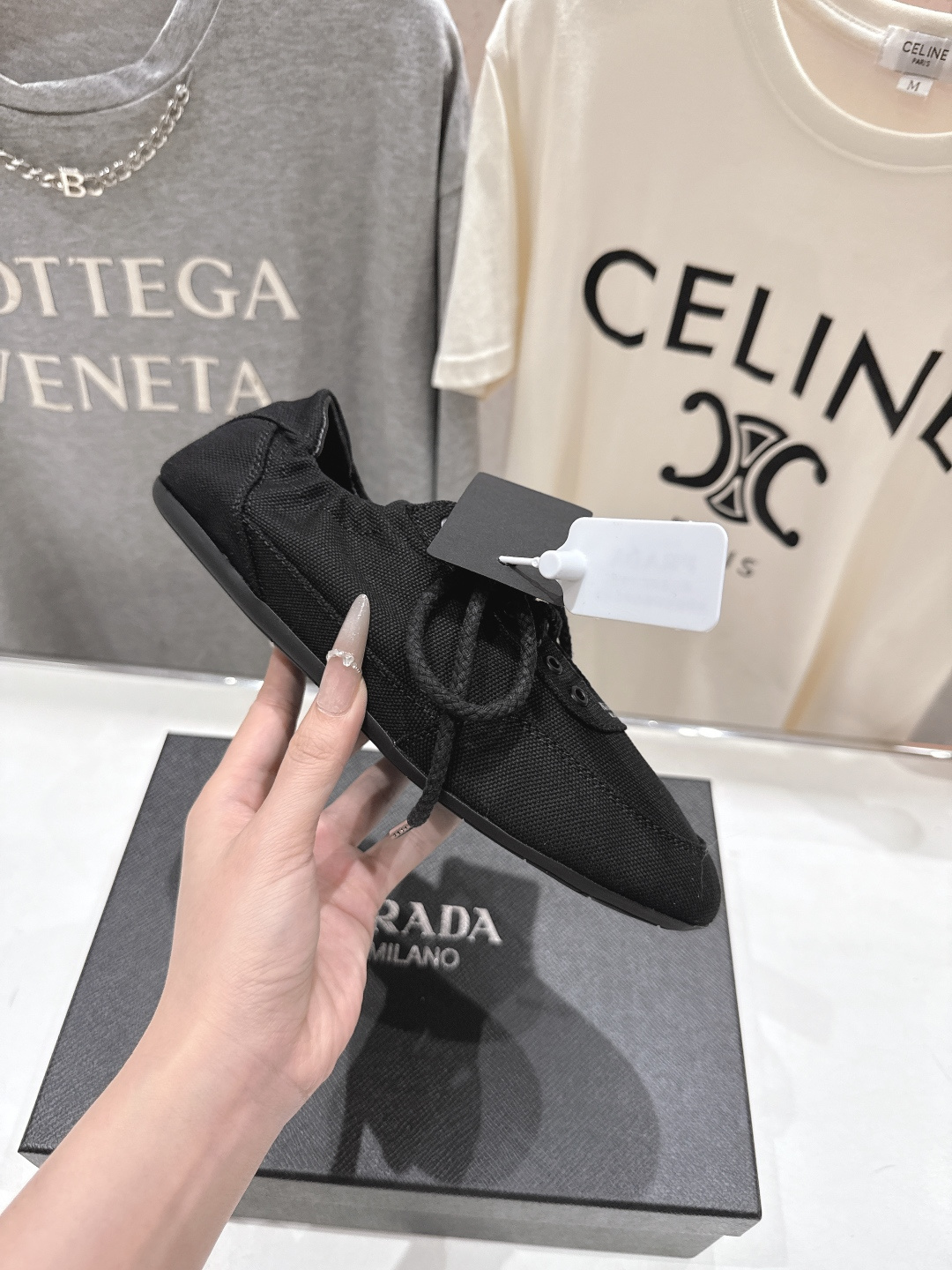 高版本出厂 Prada*普拉达P家26ssF029～new新款系带休闲鞋德训鞋，低调奢华懒人鞋，富人的不