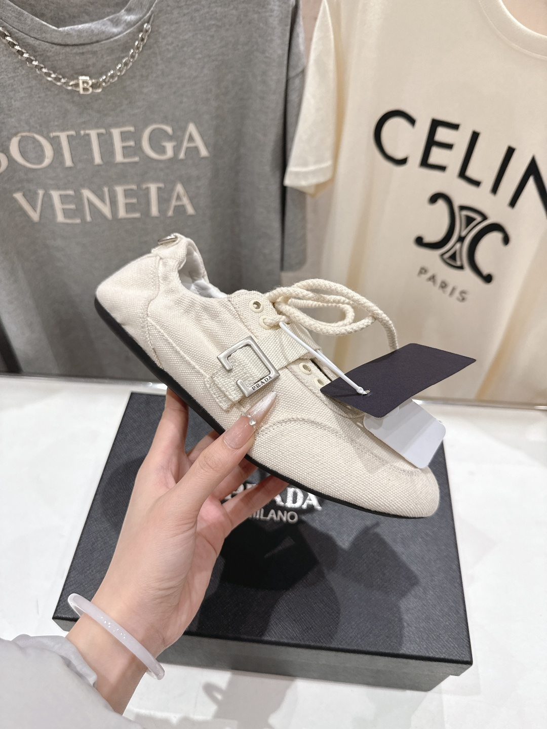 高版本出厂 Prada*普拉达P家26ssF029～new新款系带休闲鞋德训鞋，低调奢华懒人鞋，富人的不