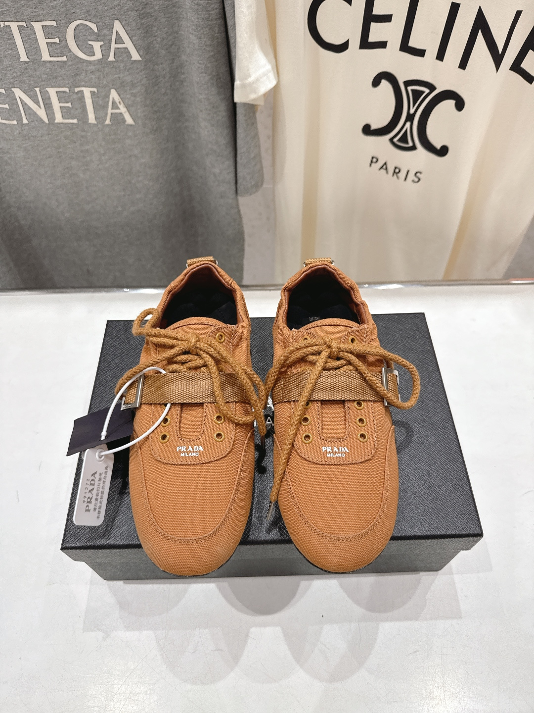 高版本出厂 Prada*普拉达P家26ssF029～new新款系带休闲鞋德训鞋，低调奢华懒人鞋，富人的不