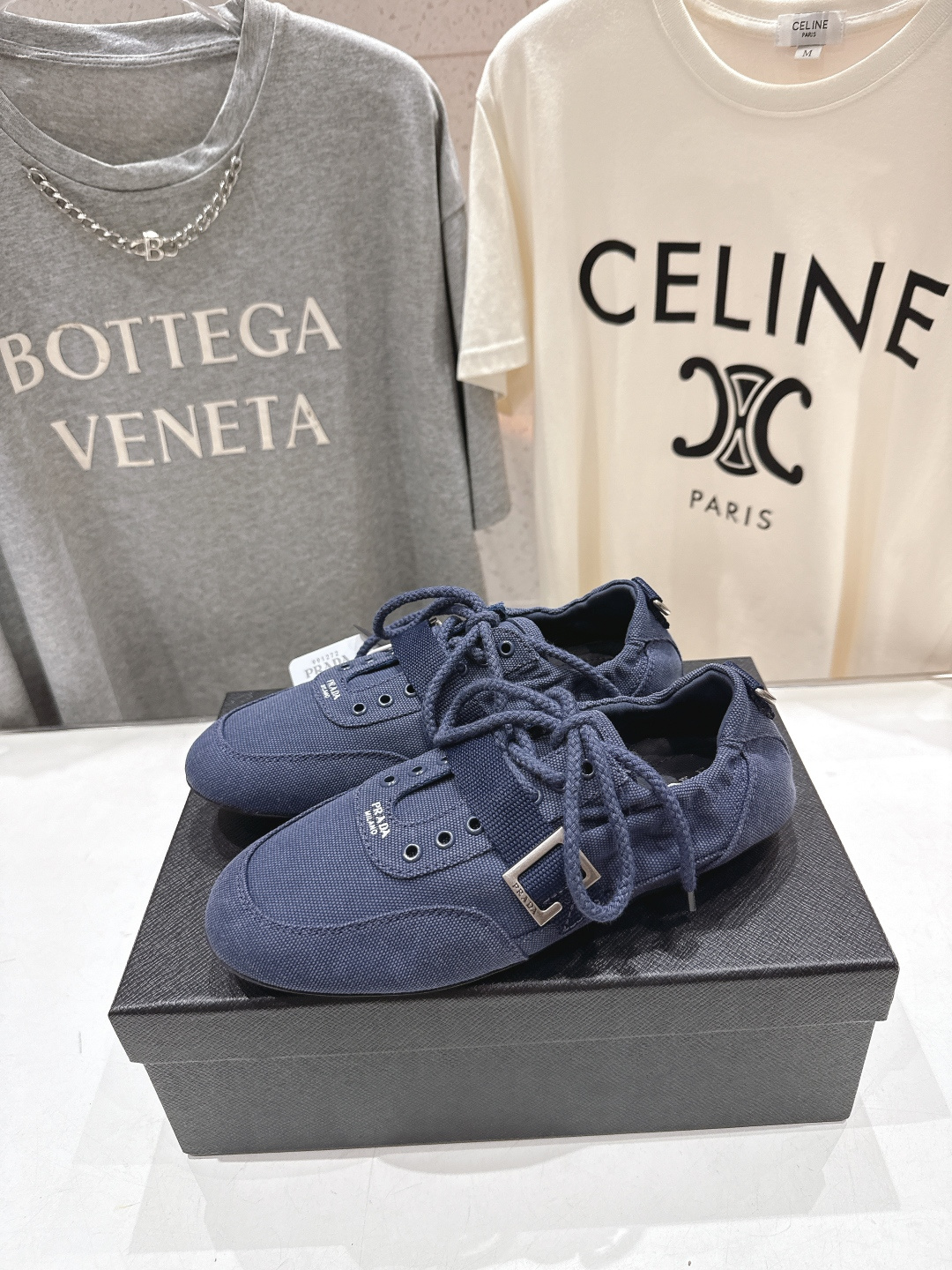 高版本出厂 Prada*普拉达P家26ssF029～new新款系带休闲鞋德训鞋，低调奢华懒人鞋，富人的不