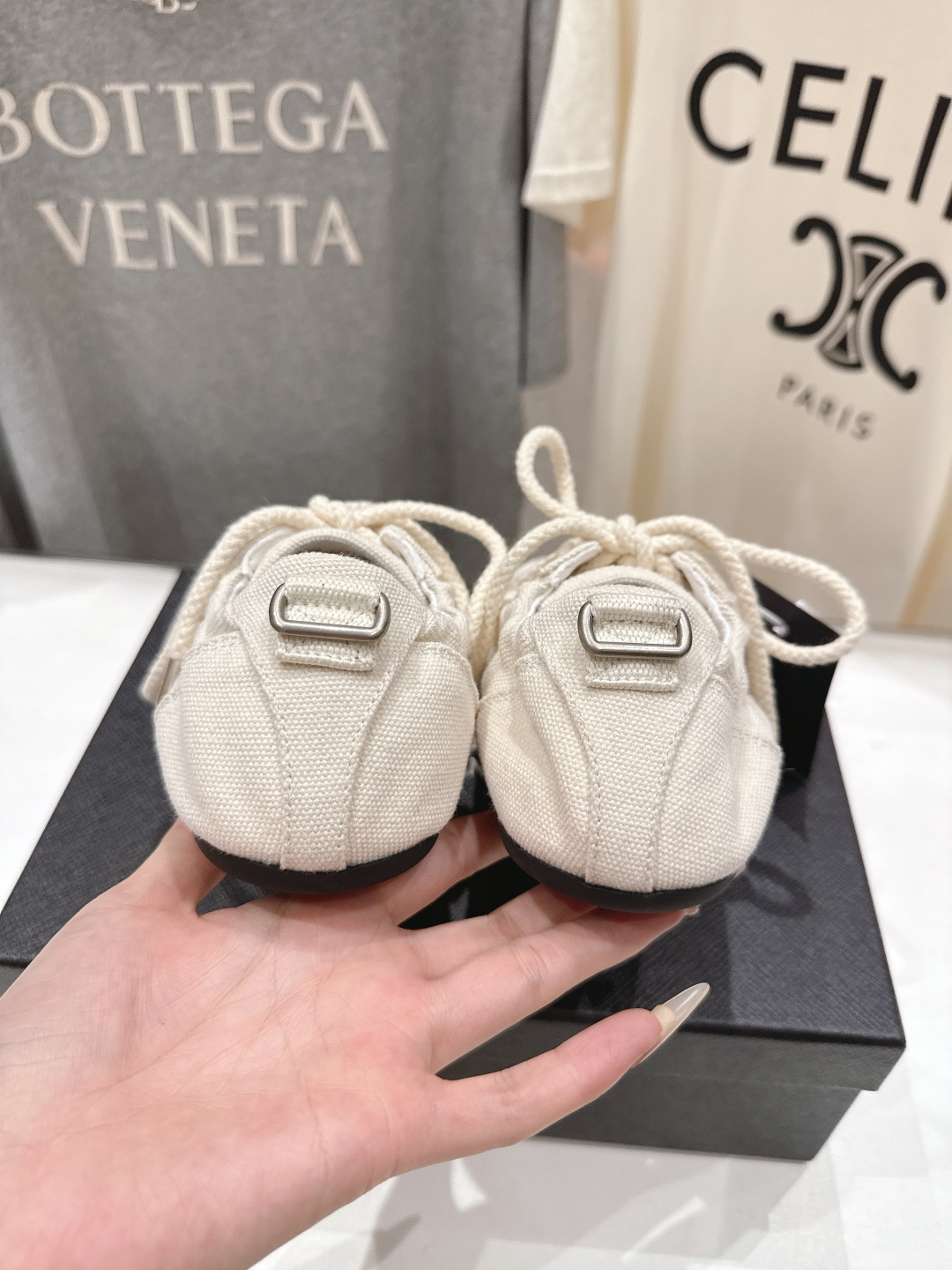 高版本出厂 Prada*普拉达P家26ssF029～new新款系带休闲鞋德训鞋，低调奢华懒人鞋，富人的不