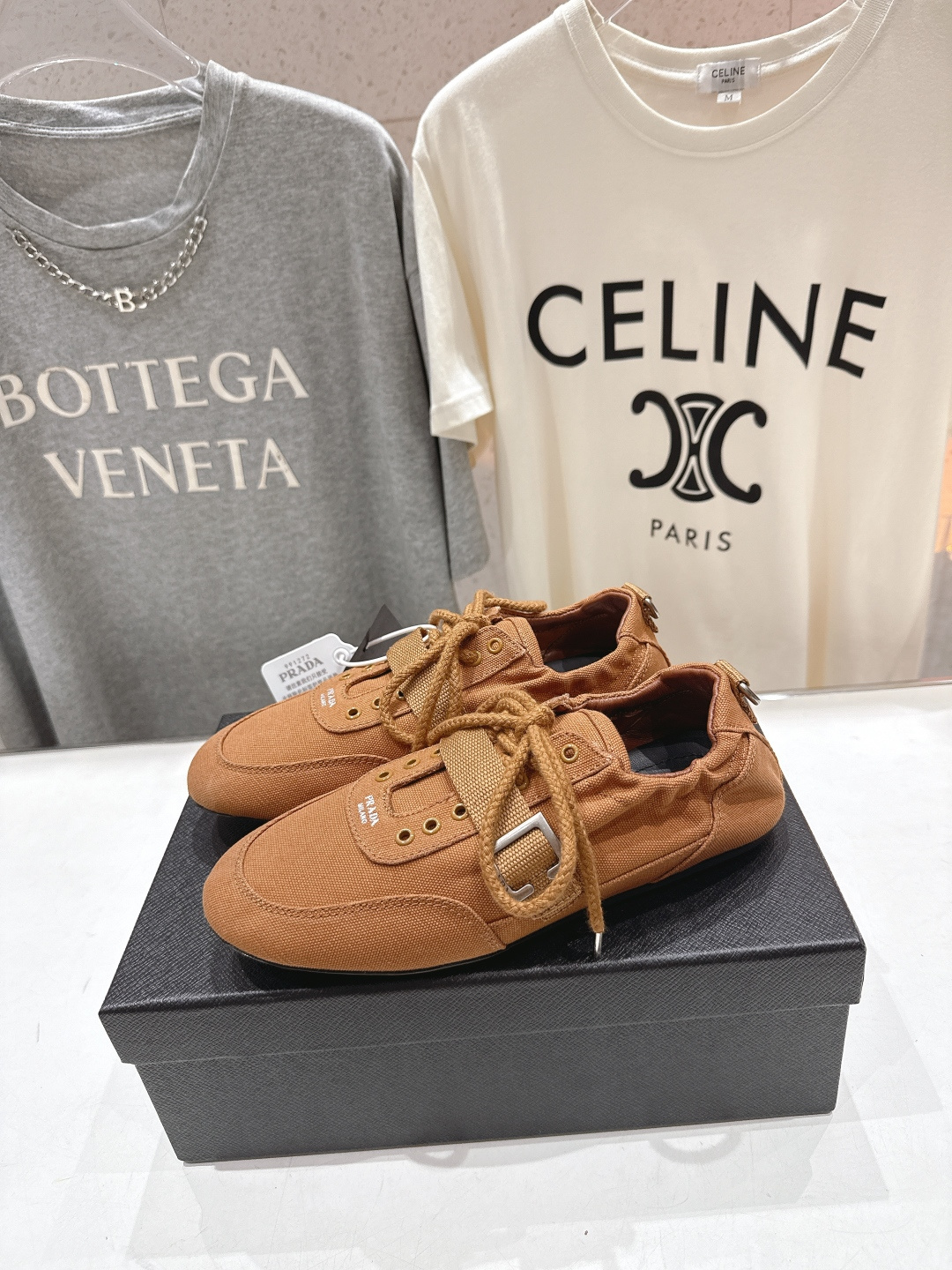 高版本出厂 Prada*普拉达P家26ssF029～new新款系带休闲鞋德训鞋，低调奢华懒人鞋，富人的不