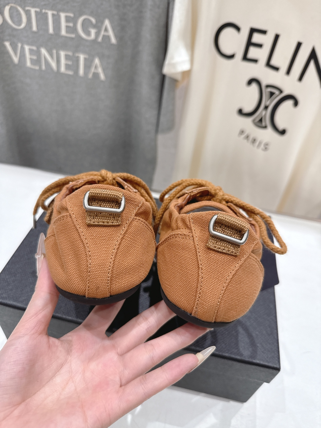 高版本出厂 Prada*普拉达P家26ssF029～new新款系带休闲鞋德训鞋，低调奢华懒人鞋，富人的不