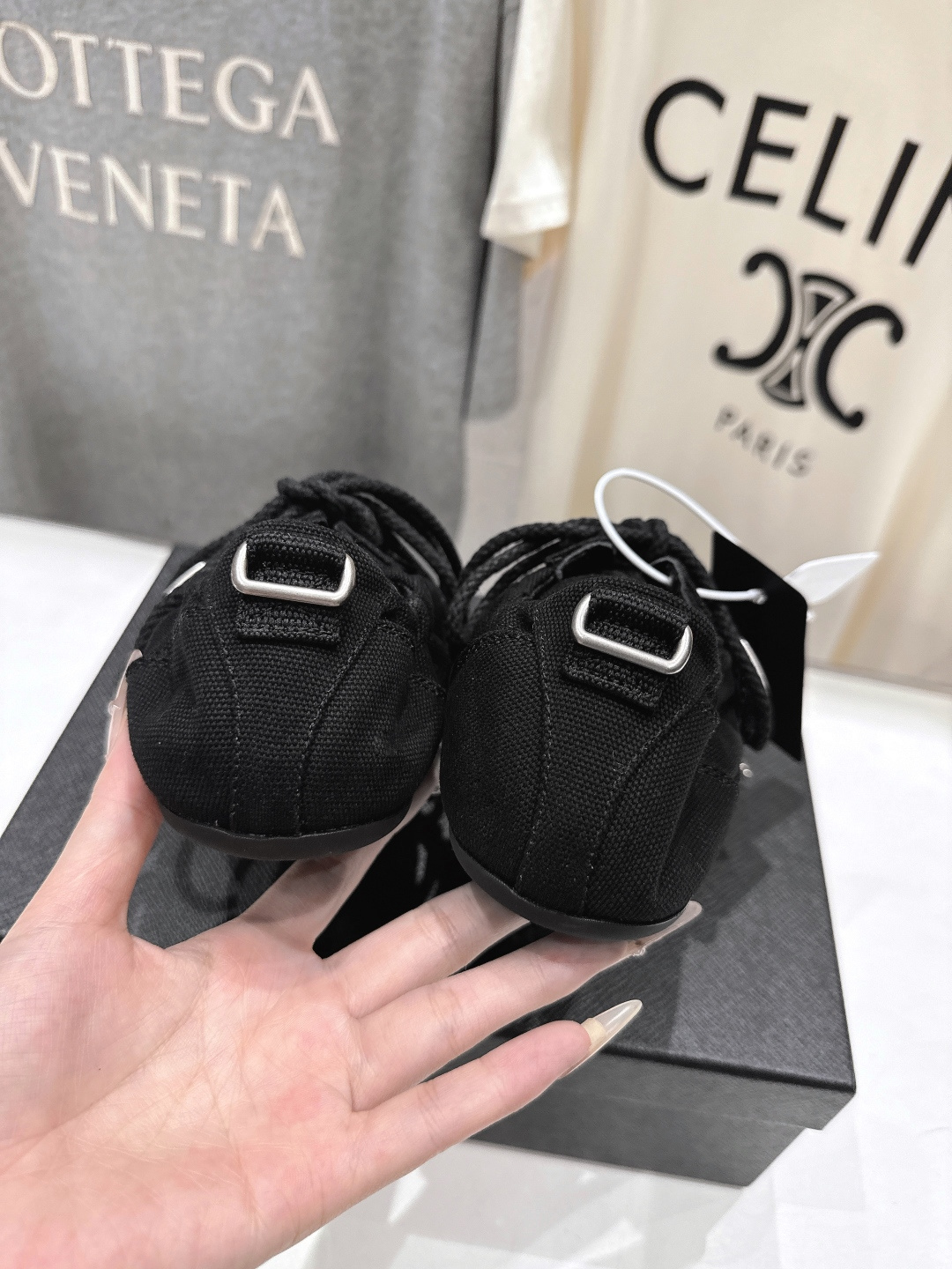 高版本出厂 Prada*普拉达P家26ssF029～new新款系带休闲鞋德训鞋，低调奢华懒人鞋，富人的不