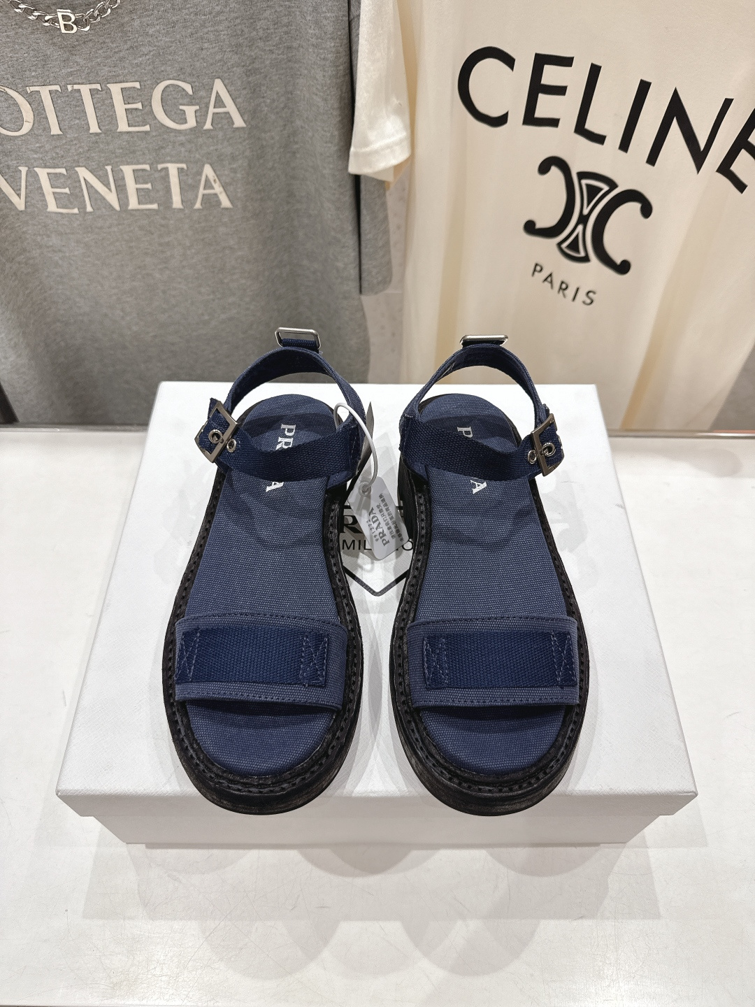 高版本出厂 Prada/普拉达F029 2026ss夏季新款复古风沙滩厚底凉鞋这个鞋型真的属于经典不会过