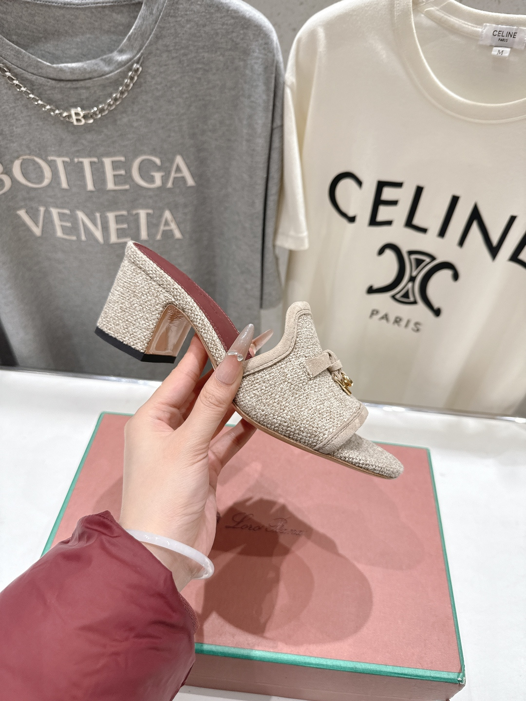 高版本出厂 高跟Loro Piana* LP ||诺悠翩雅2026ss夏季新款平底拖鞋‼️【市场顶级品质