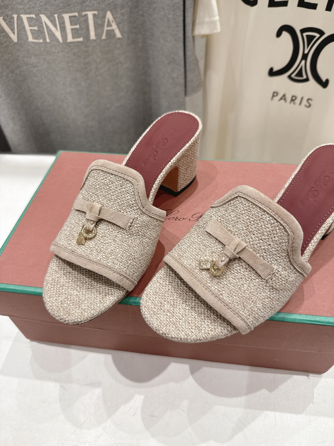 高版本出厂 高跟Loro Piana* LP ||诺悠翩雅2026ss夏季新款平底拖鞋‼️【市场顶级品质