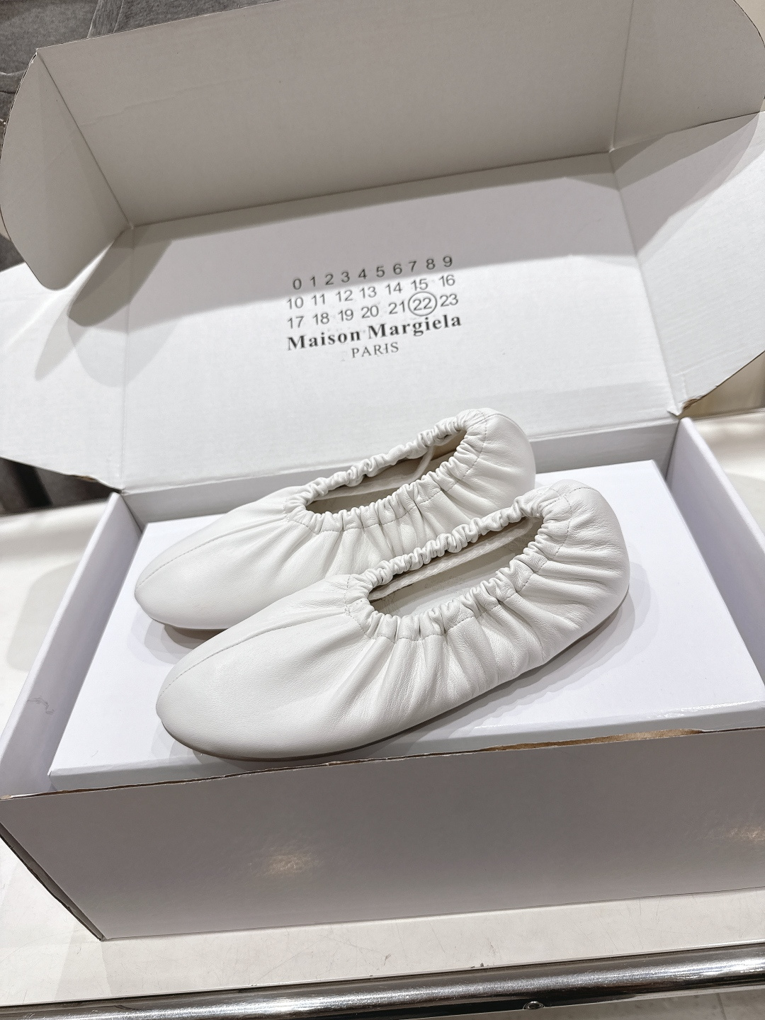 高版本出厂 皮面 MM6【Maison Martin Margiela】马吉拉2026ss新品玛丽珍芭蕾