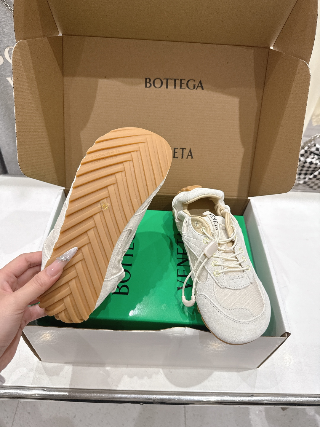 高版本出厂 Bottega Veneta/BV F028 2026ss最新IVULCAN系列休闲运动鞋德