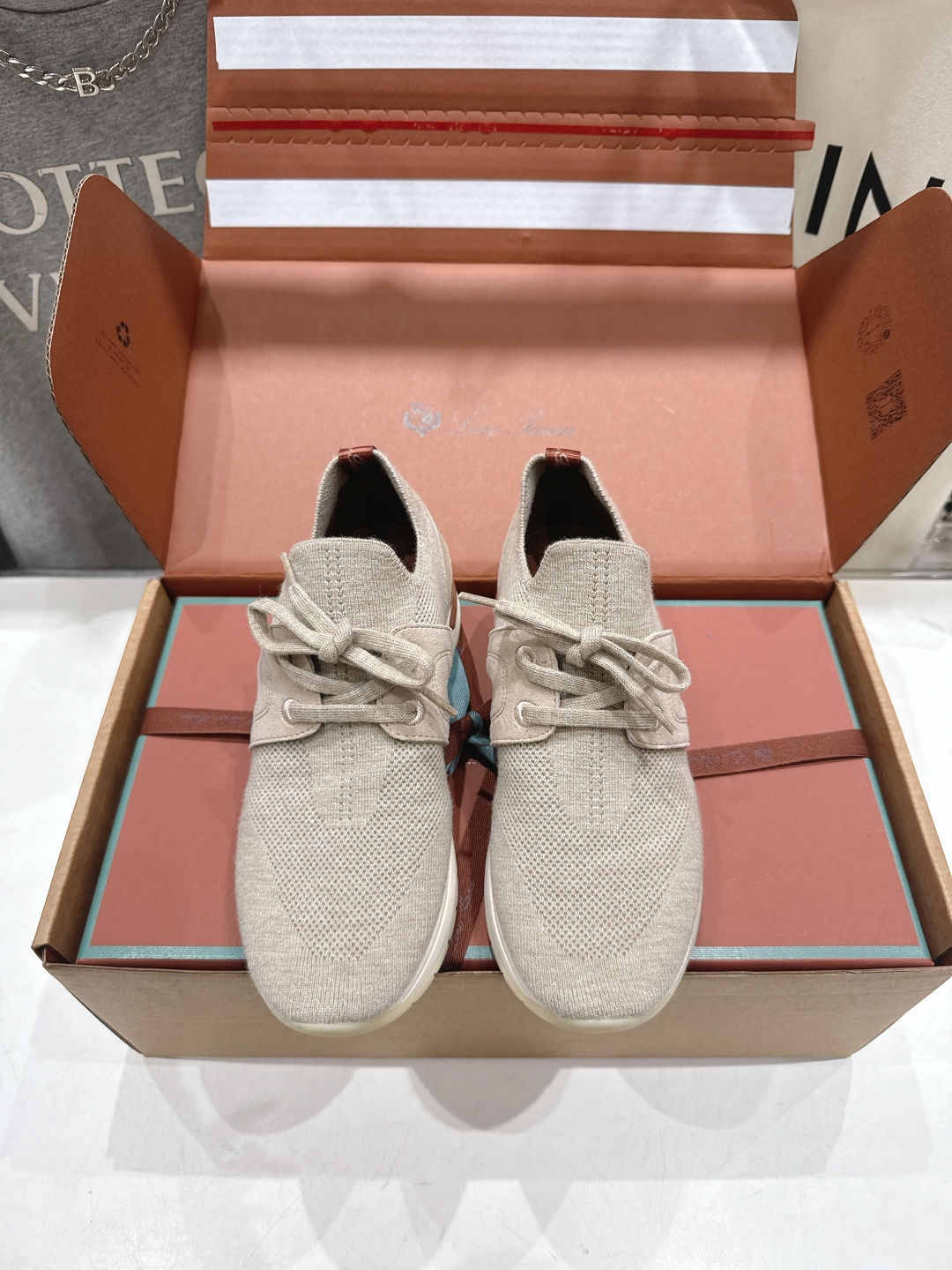 高版本出厂 Loro Piana* 诺悠翩雅LP F063 Walk Wish 新款飞织面休闲运动鞋 顶