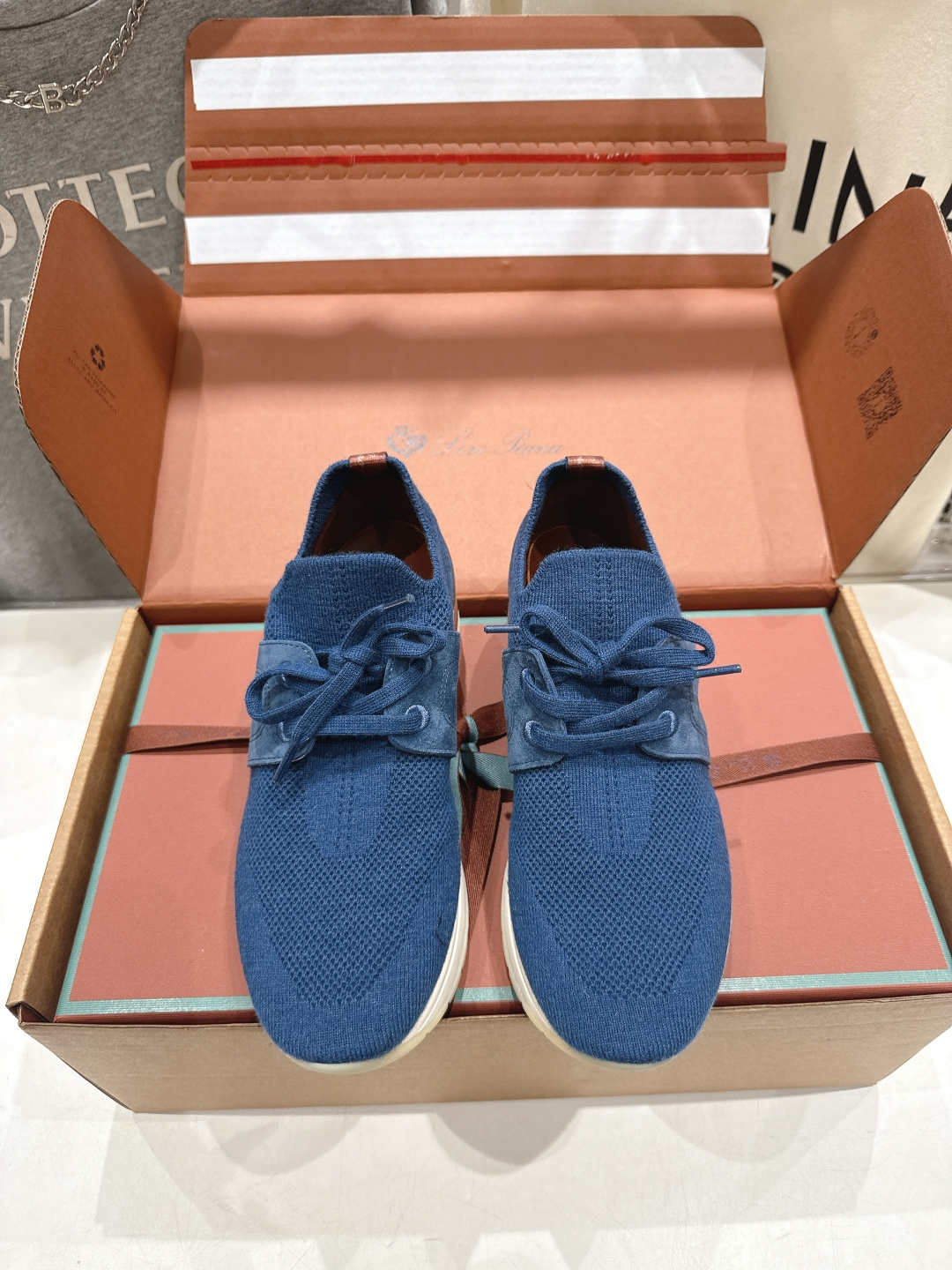 高版本出厂 Loro Piana* 诺悠翩雅LP F063 Walk Wish 新款飞织面休闲运动鞋 顶