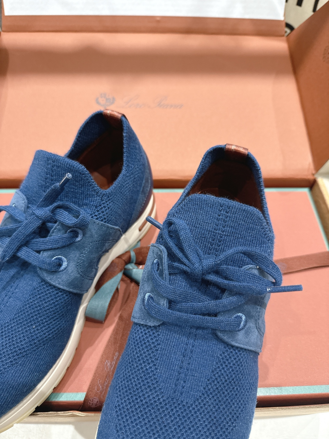 高版本出厂 Loro Piana* 诺悠翩雅LP F063 Walk Wish 新款飞织面休闲运动鞋 顶