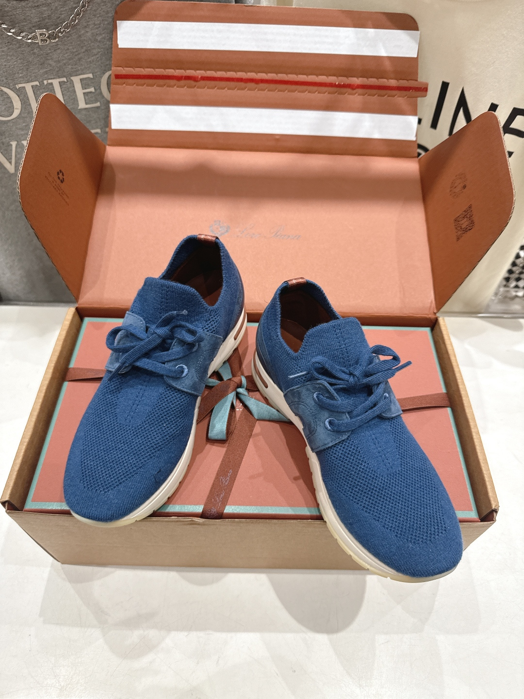 高版本出厂 Loro Piana* 诺悠翩雅LP F063 Walk Wish 新款飞织面休闲运动鞋 顶