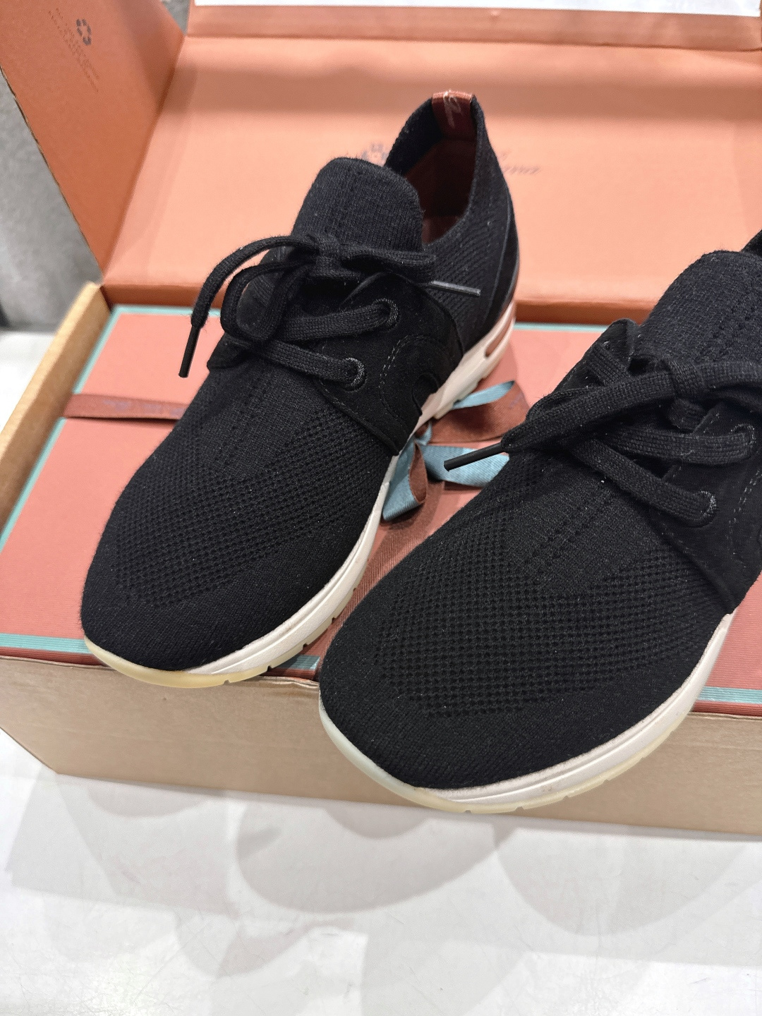 高版本出厂 Loro Piana* 诺悠翩雅LP F063 Walk Wish 新款飞织面休闲运动鞋 顶