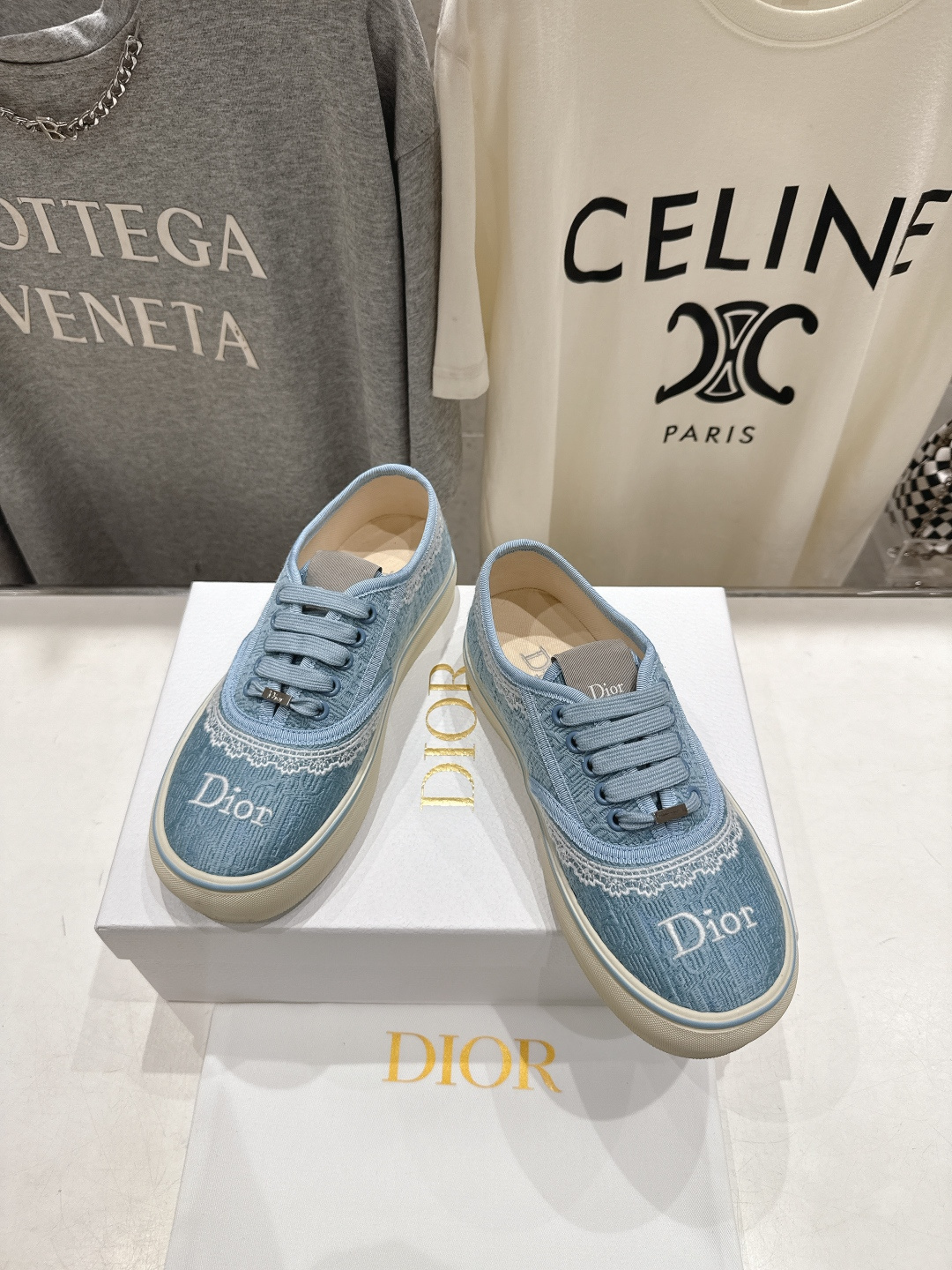 高版本出厂 Dior/迪奥D家F019 2026ss新款系带时尚刺绣休闲鞋原版购入开发做货，精心制作。鞋