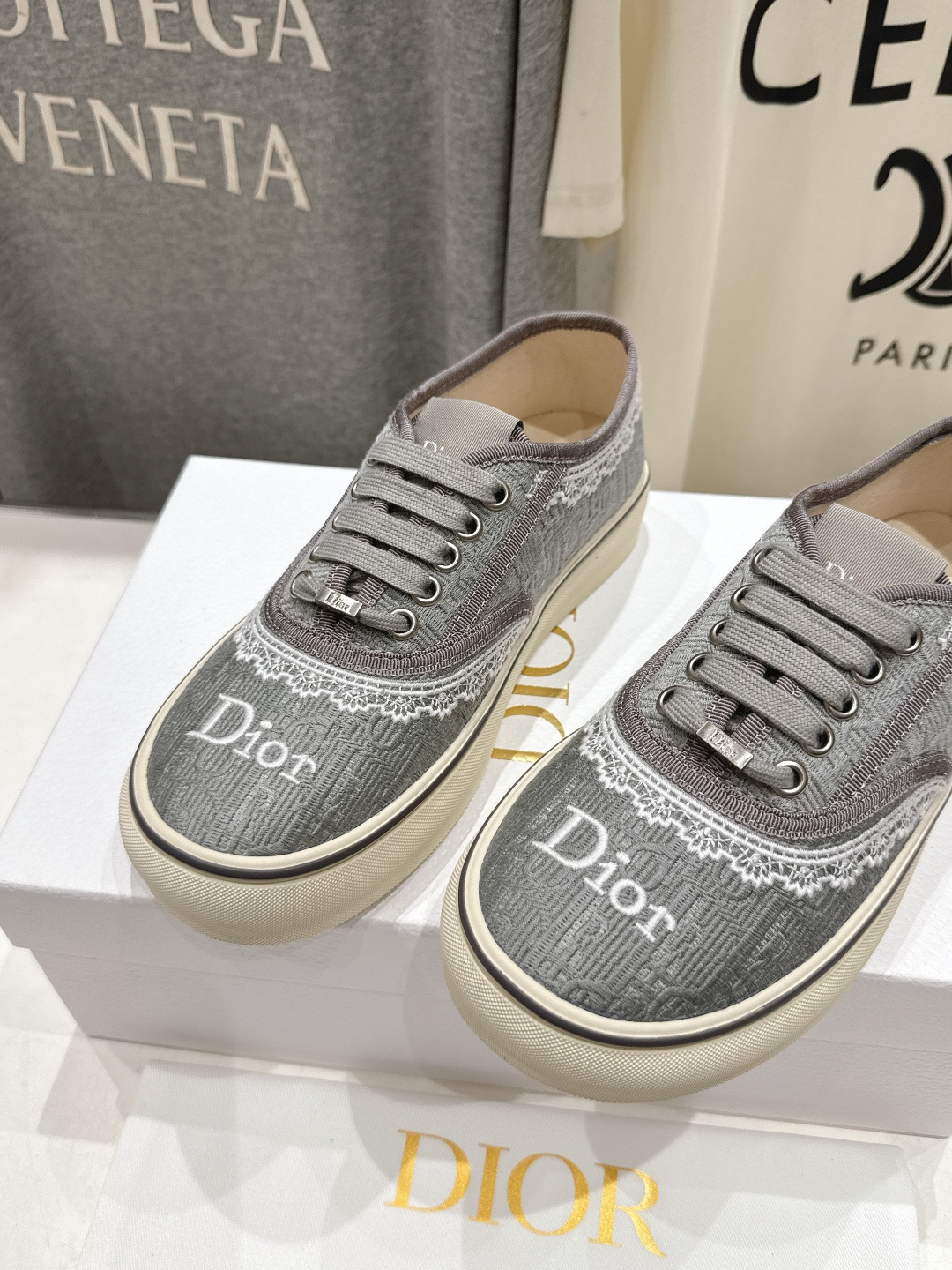 高版本出厂 Dior/迪奥D家F019 2026ss新款系带时尚刺绣休闲鞋原版购入开发做货，精心制作。鞋