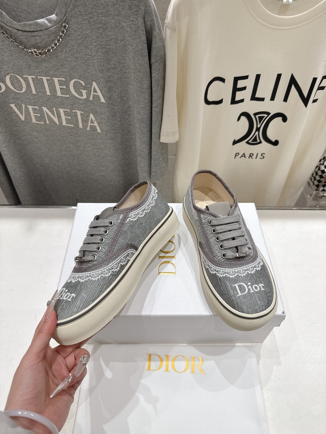 高版本出厂 Dior/迪奥D家F019 2026ss新款系带时尚刺绣休闲鞋原版购入开发做货，精心制作。鞋