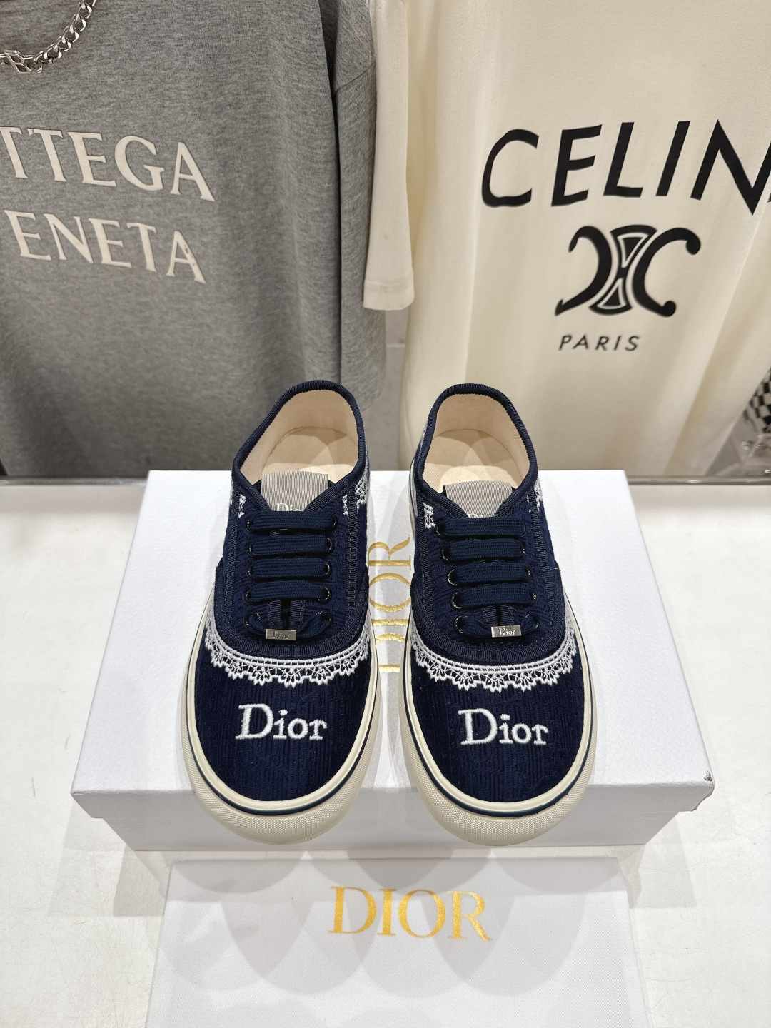 高版本出厂 Dior/迪奥D家F019 2026ss新款系带时尚刺绣休闲鞋原版购入开发做货，精心制作。鞋