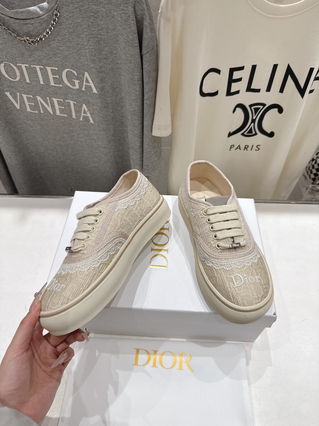 高版本出厂 Dior/迪奥D家F019 2026ss新款系带时尚刺绣休闲鞋原版购入开发做货，精心制作。鞋