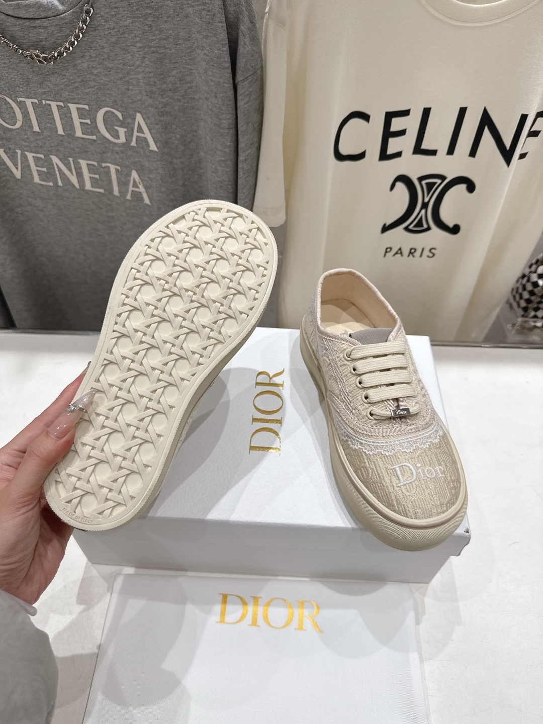 高版本出厂 Dior/迪奥D家F019 2026ss新款系带时尚刺绣休闲鞋原版购入开发做货，精心制作。鞋