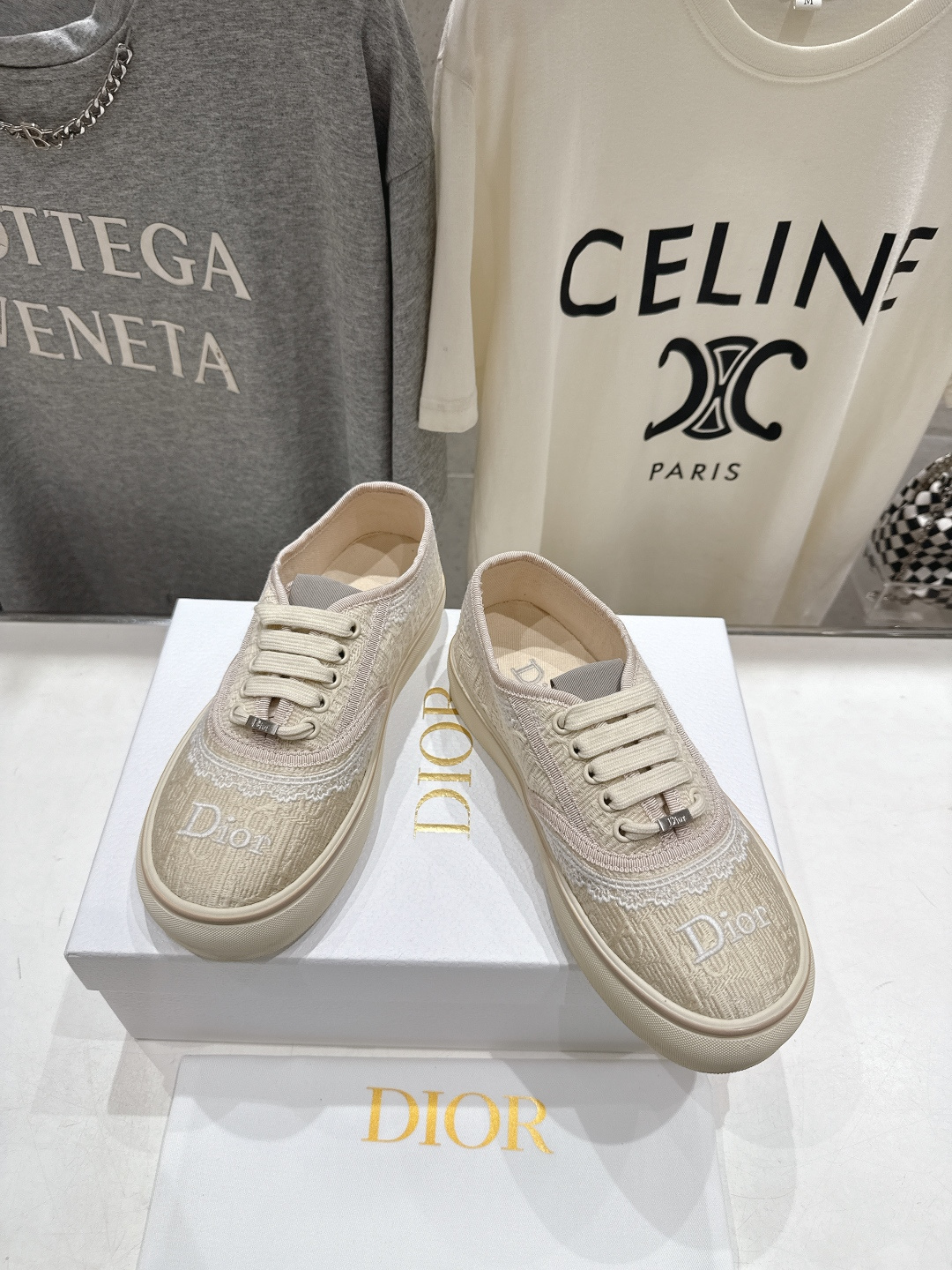 高版本出厂 Dior/迪奥D家F019 2026ss新款系带时尚刺绣休闲鞋原版购入开发做货，精心制作。鞋