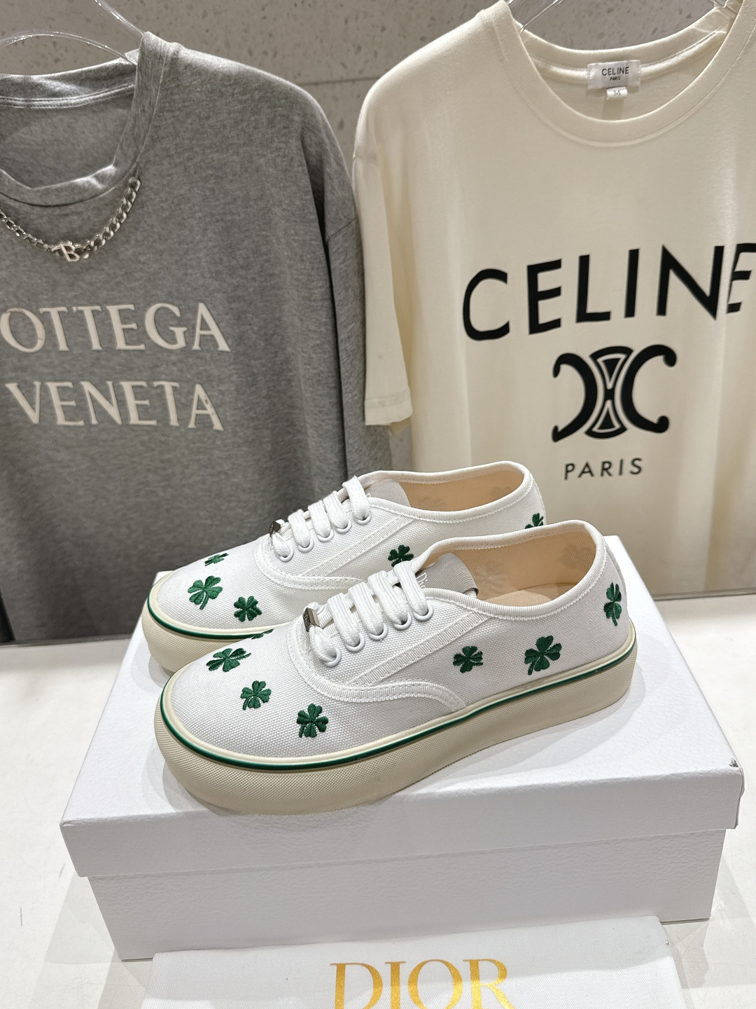 高版本出厂 Dior/迪奥D家F019 2026ss新款系带时尚刺绣休闲鞋原版购入开发做货，精心制作。鞋