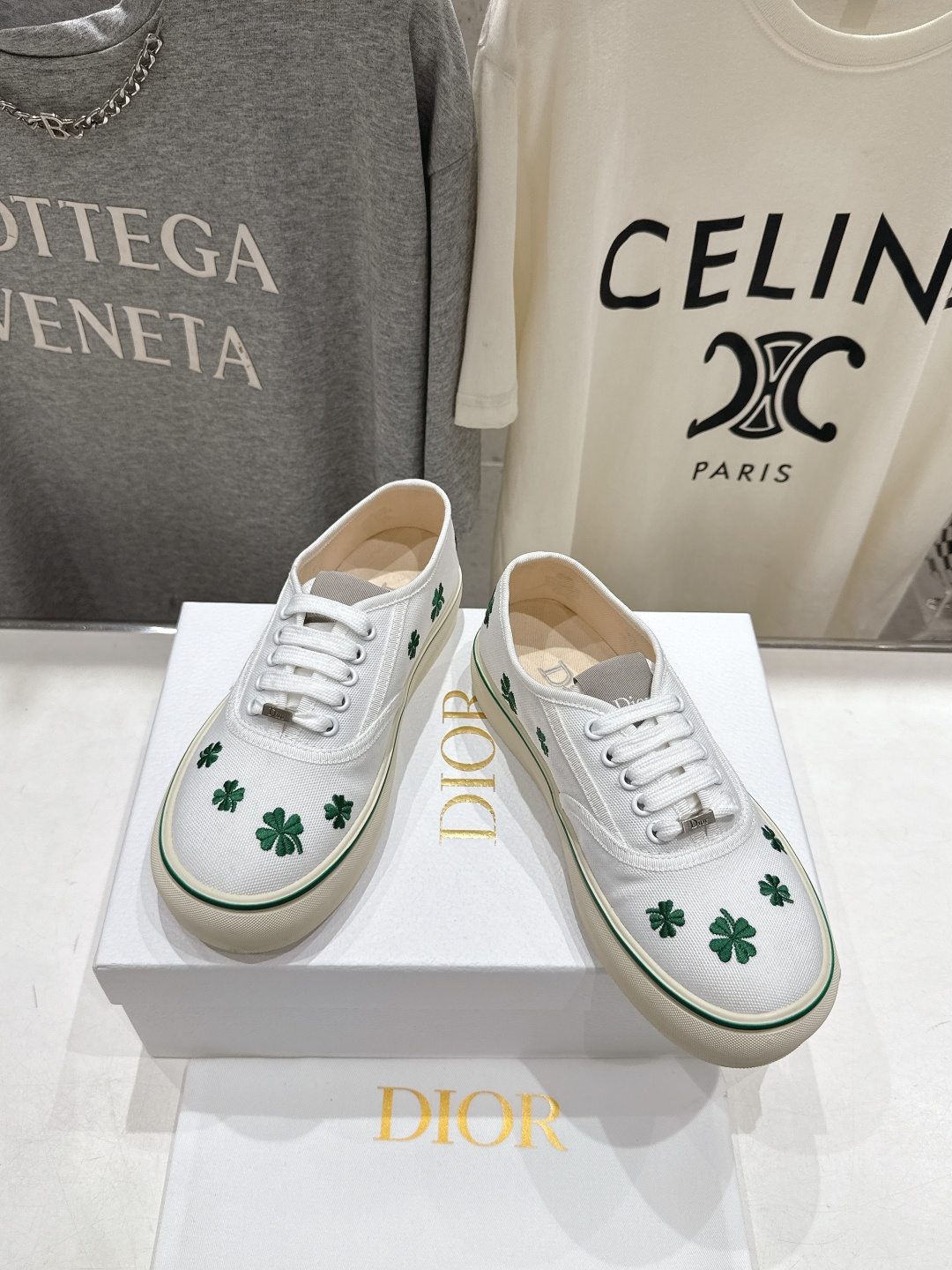 高版本出厂 Dior/迪奥D家F019 2026ss新款系带时尚刺绣休闲鞋原版购入开发做货，精心制作。鞋