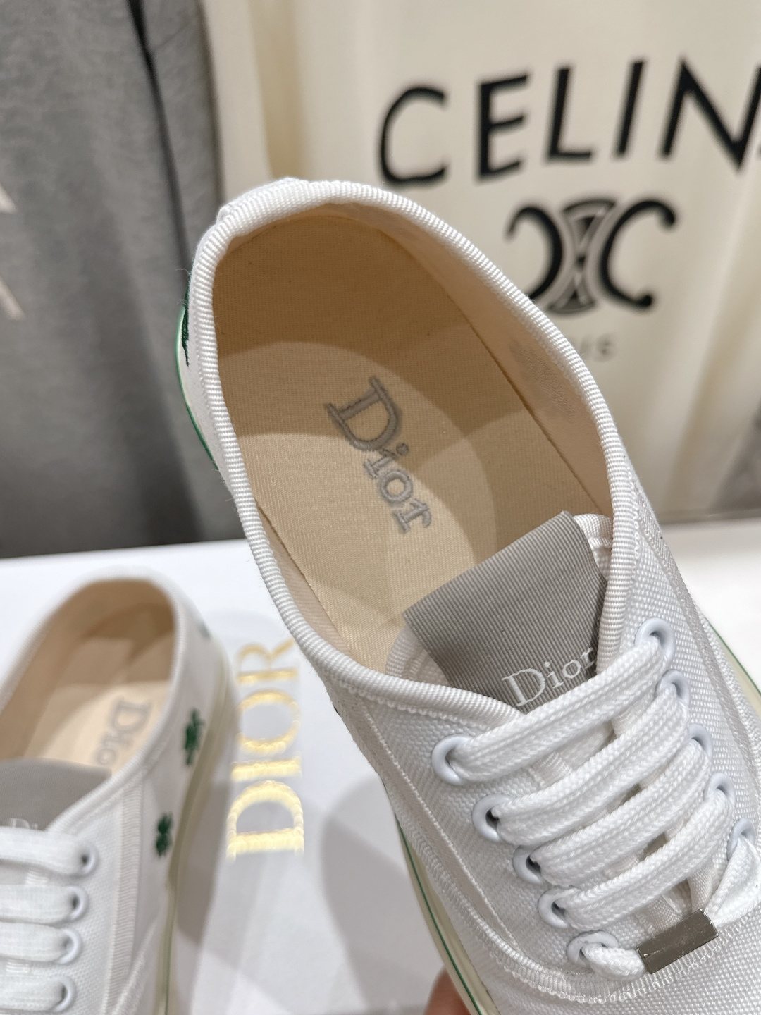 高版本出厂 Dior/迪奥D家F019 2026ss新款系带时尚刺绣休闲鞋原版购入开发做货，精心制作。鞋