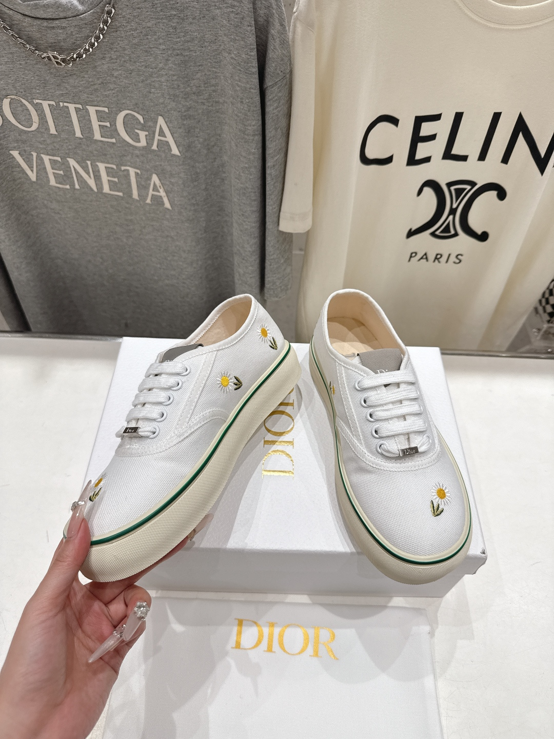 高版本出厂 Dior/迪奥D家F019 2026ss新款系带时尚刺绣休闲鞋原版购入开发做货，精心制作。鞋