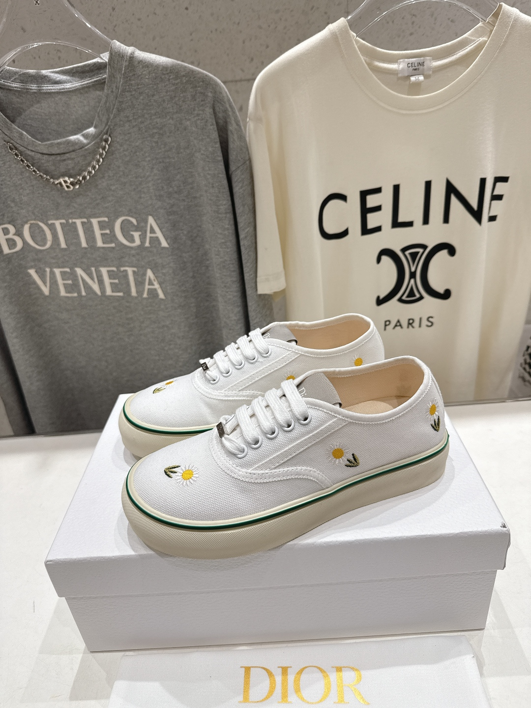 高版本出厂 Dior/迪奥D家F019 2026ss新款系带时尚刺绣休闲鞋原版购入开发做货，精心制作。鞋