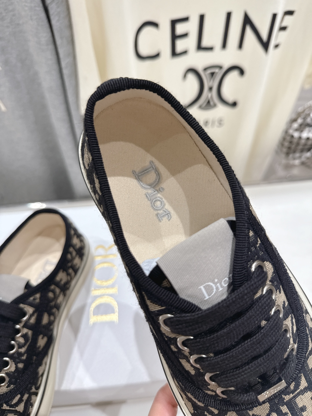 高版本出厂 Dior/迪奥D家F019 2026ss新款系带时尚刺绣休闲鞋原版购入开发做货，精心制作。鞋