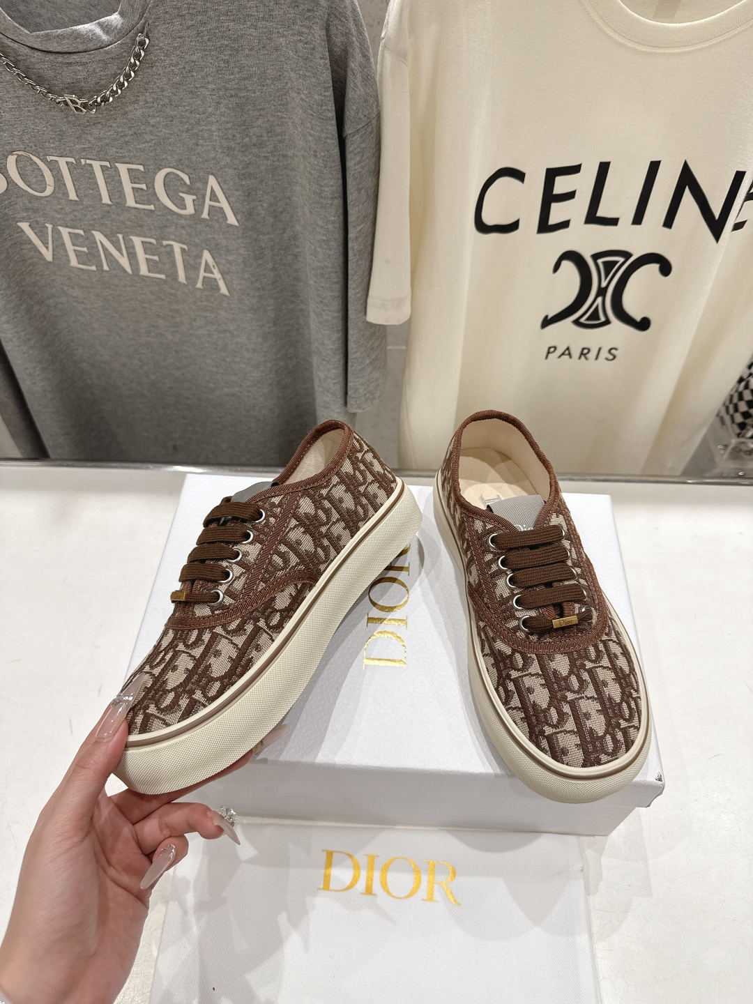 高版本出厂 Dior/迪奥D家F019 2026ss新款系带时尚刺绣休闲鞋原版购入开发做货，精心制作。鞋