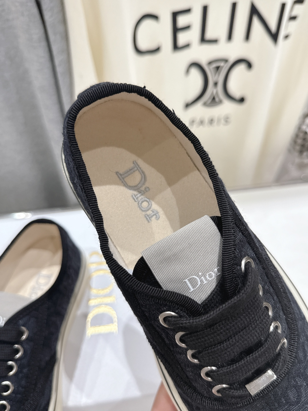 高版本出厂 Dior/迪奥D家F019 2026ss新款系带时尚刺绣休闲鞋原版购入开发做货，精心制作。鞋