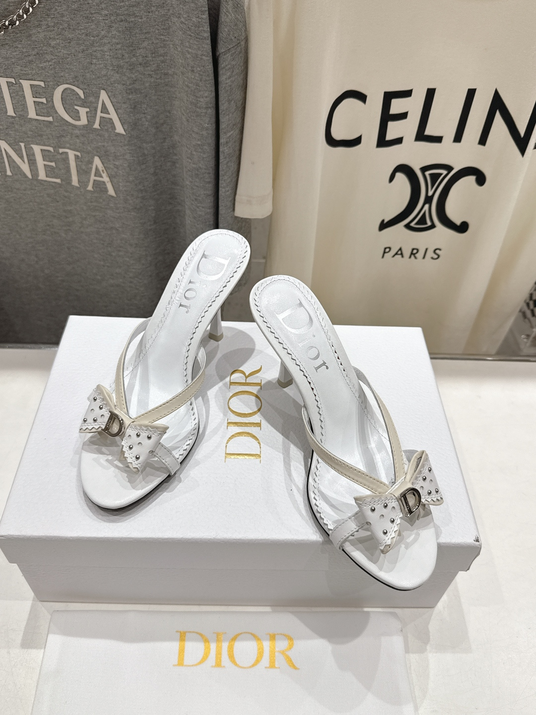 高版本出厂 Dior*迪奥2026ss F031夏季新款蝴蝶结高跟拖鞋♕♕公主范十足，颜色非常抬肤色，迷