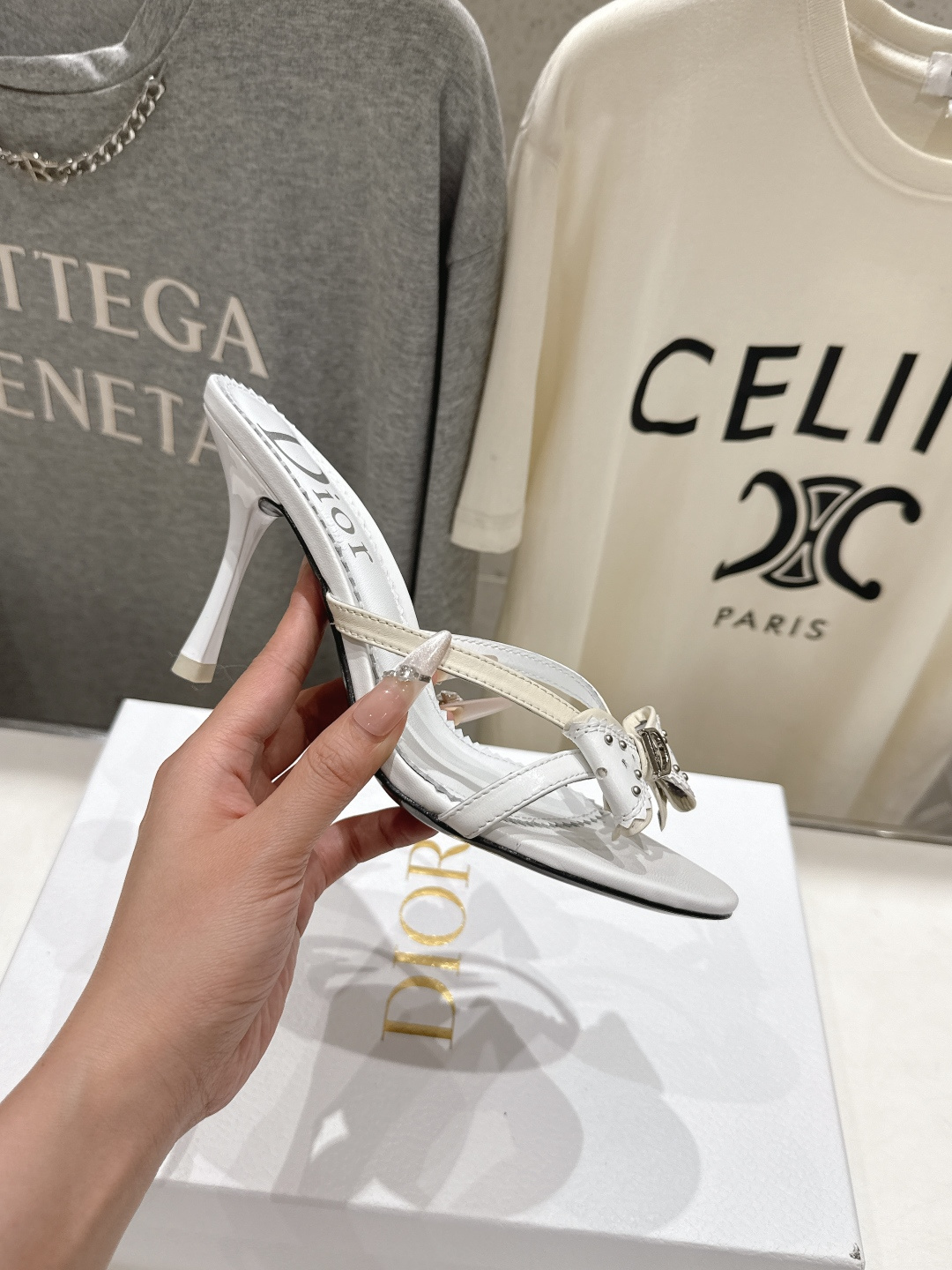 高版本出厂 Dior*迪奥2026ss F031夏季新款蝴蝶结高跟拖鞋♕♕公主范十足，颜色非常抬肤色，迷