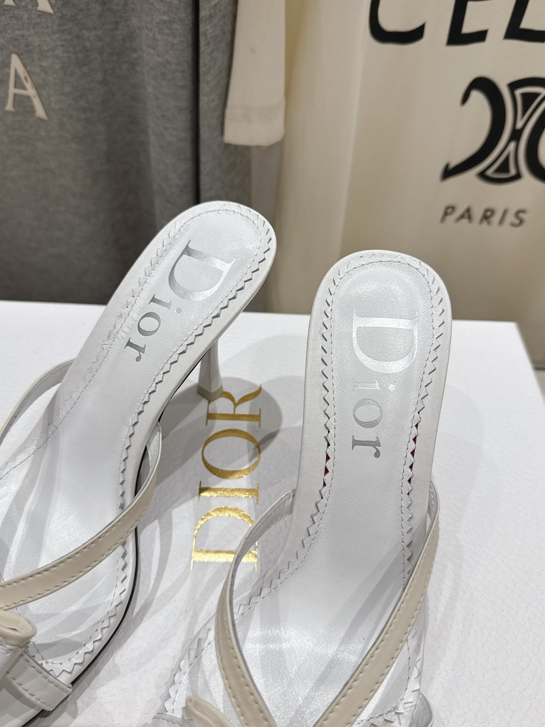 高版本出厂 Dior*迪奥2026ss F031夏季新款蝴蝶结高跟拖鞋♕♕公主范十足，颜色非常抬肤色，迷