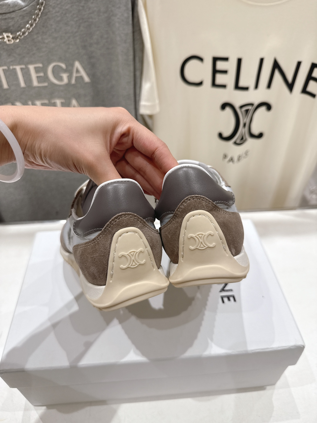 高版本出厂 CELINE*思琳赛琳F0376 2026ss新款徽标系带阿甘鞋休闲运动鞋小白鞋简单舒服，干