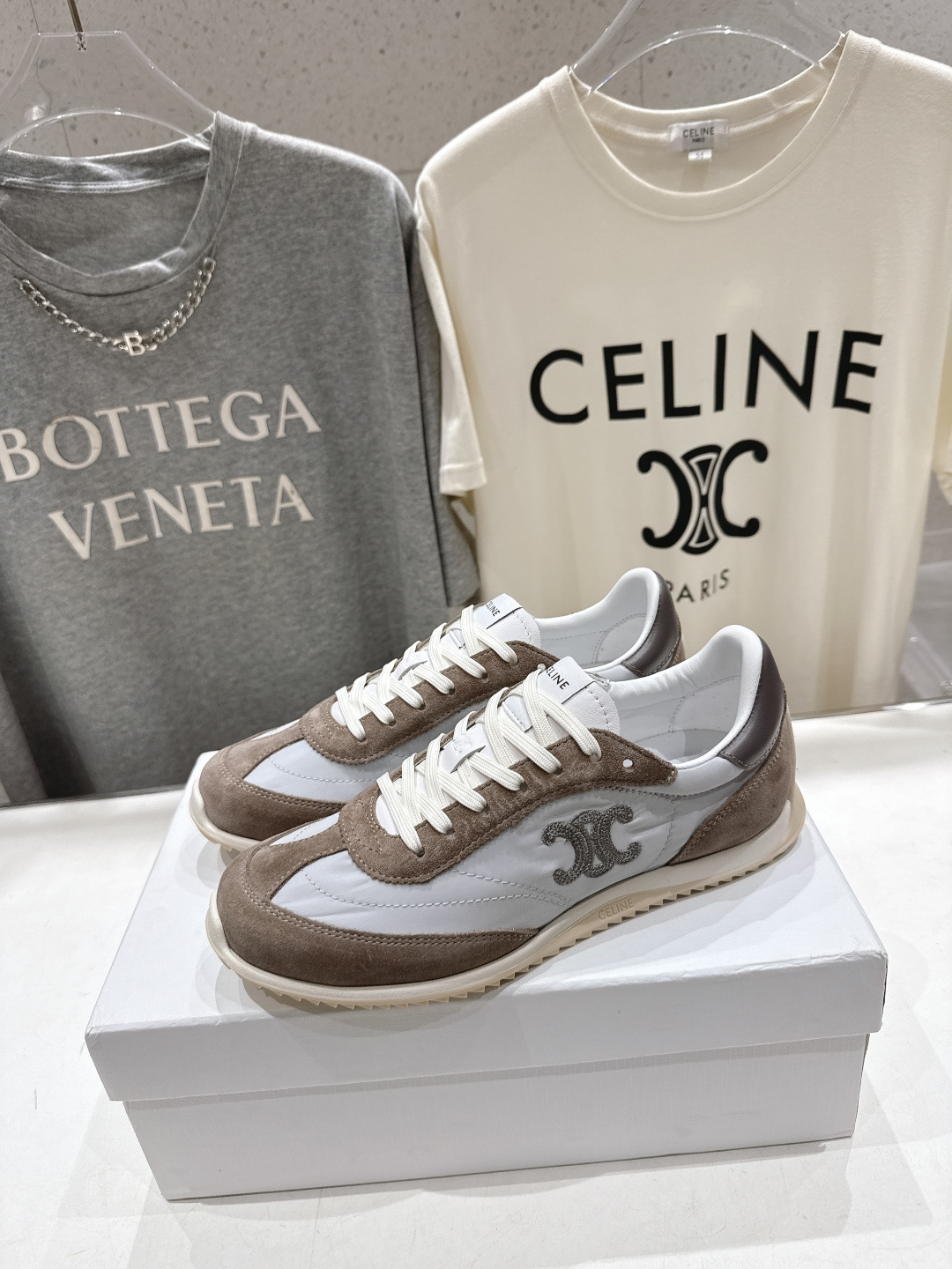 高版本出厂 CELINE*思琳赛琳F0376 2026ss新款徽标系带阿甘鞋休闲运动鞋小白鞋简单舒服，干
