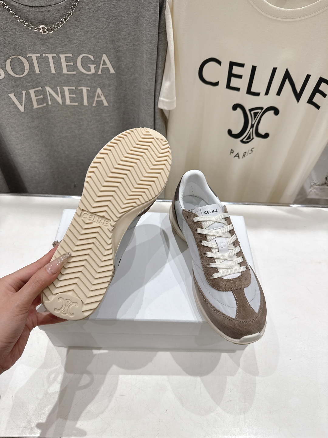 高版本出厂 CELINE*思琳赛琳F0376 2026ss新款徽标系带阿甘鞋休闲运动鞋小白鞋简单舒服，干