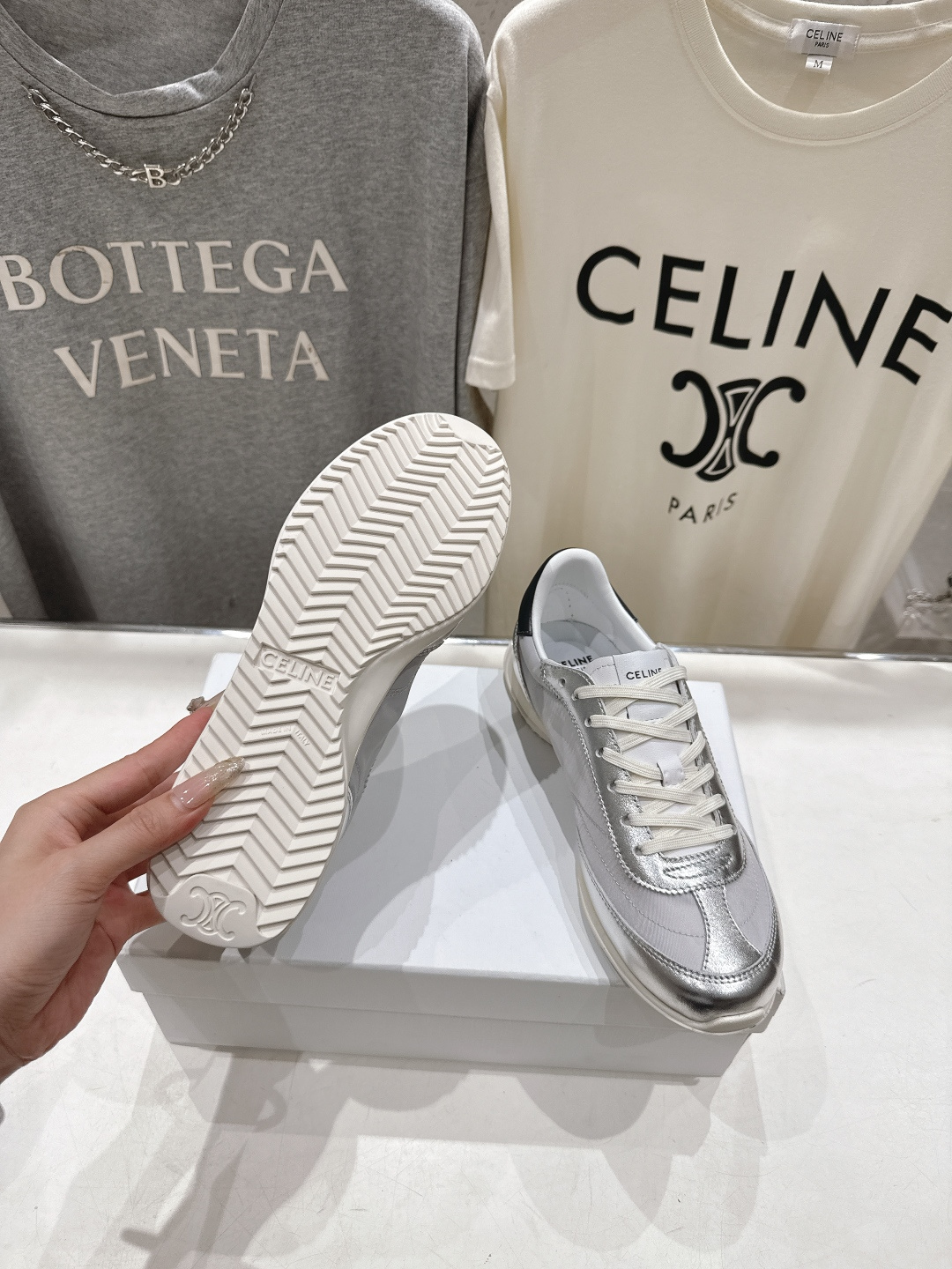 高版本出厂 CELINE*思琳赛琳F0376 2026ss新款徽标系带阿甘鞋休闲运动鞋小白鞋简单舒服，干