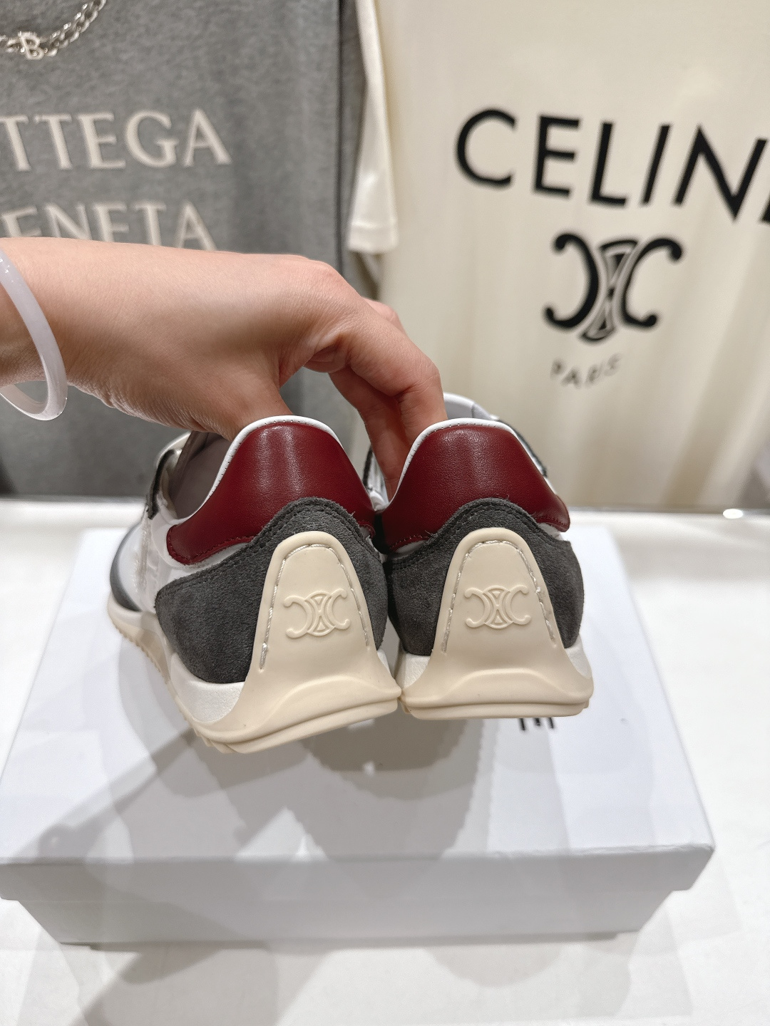 高版本出厂 CELINE*思琳赛琳F0376 2026ss新款徽标系带阿甘鞋休闲运动鞋小白鞋简单舒服，干