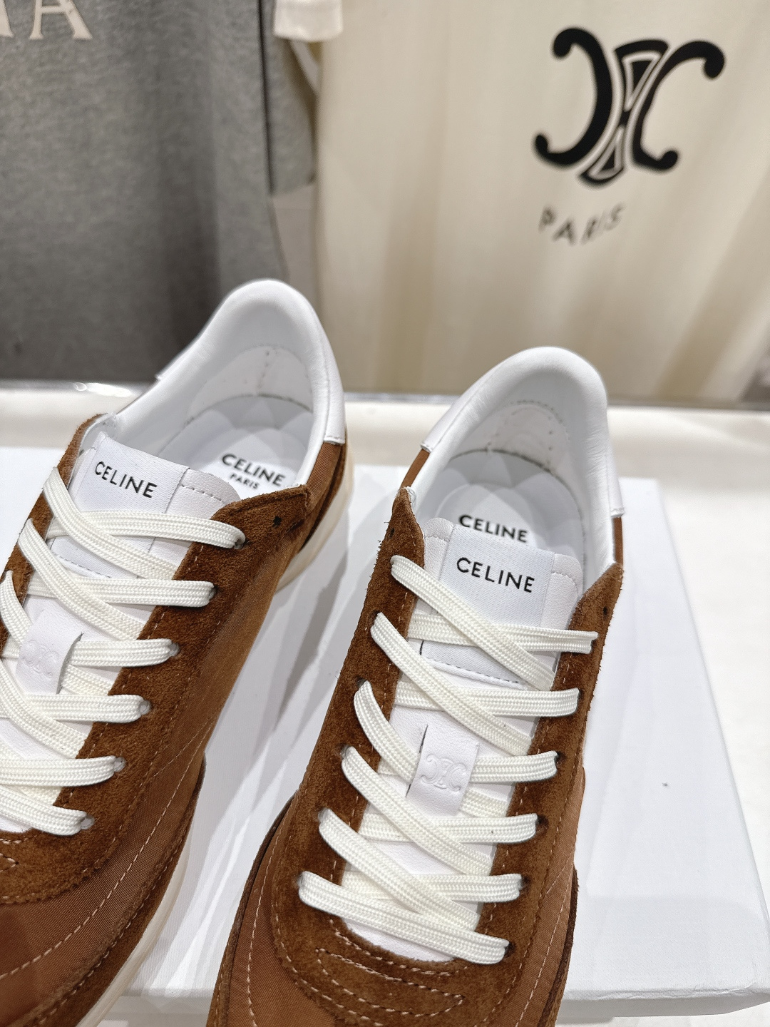 高版本出厂 CELINE*思琳赛琳F0376 2026ss新款徽标系带阿甘鞋休闲运动鞋小白鞋简单舒服，干